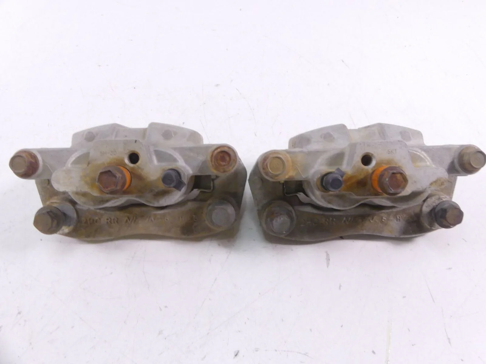 2016 Yamaha YXZ1000 R EPS Rear Nissin Brake Caliper Set 2HC-2580V-00-00 - Image 2