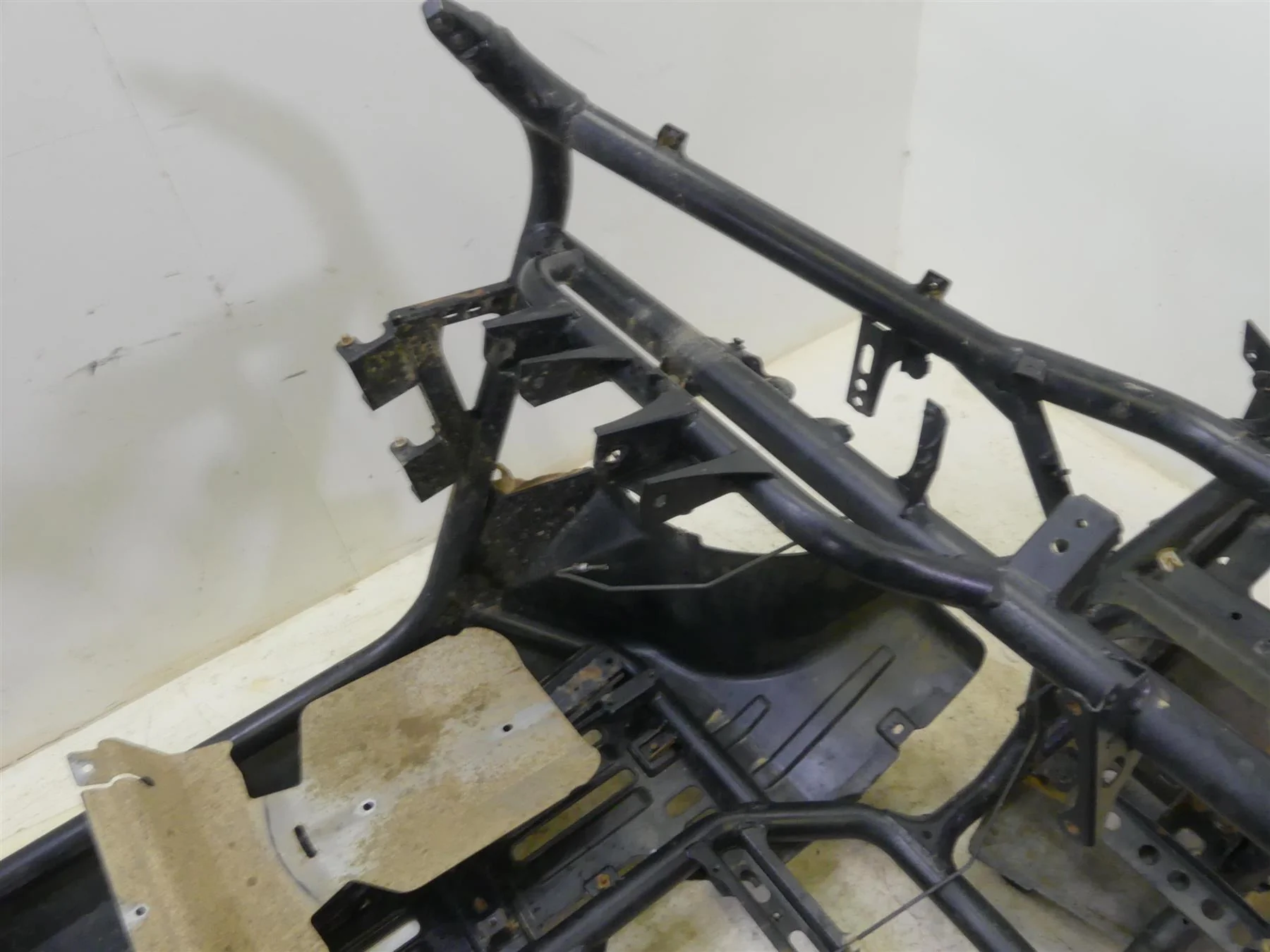 2016 Yamaha YXZ1000 R EPS SE Straight Main Frame Chassis With Clean Pennsylvania Title 2HC-F1110-50-00 - Image 4