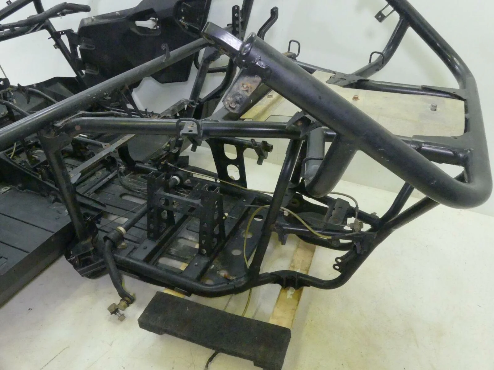 2016 Yamaha YXZ1000 R EPS Straight Main Frame Cln Clr 2HC-F1110-00-00 - Image 6