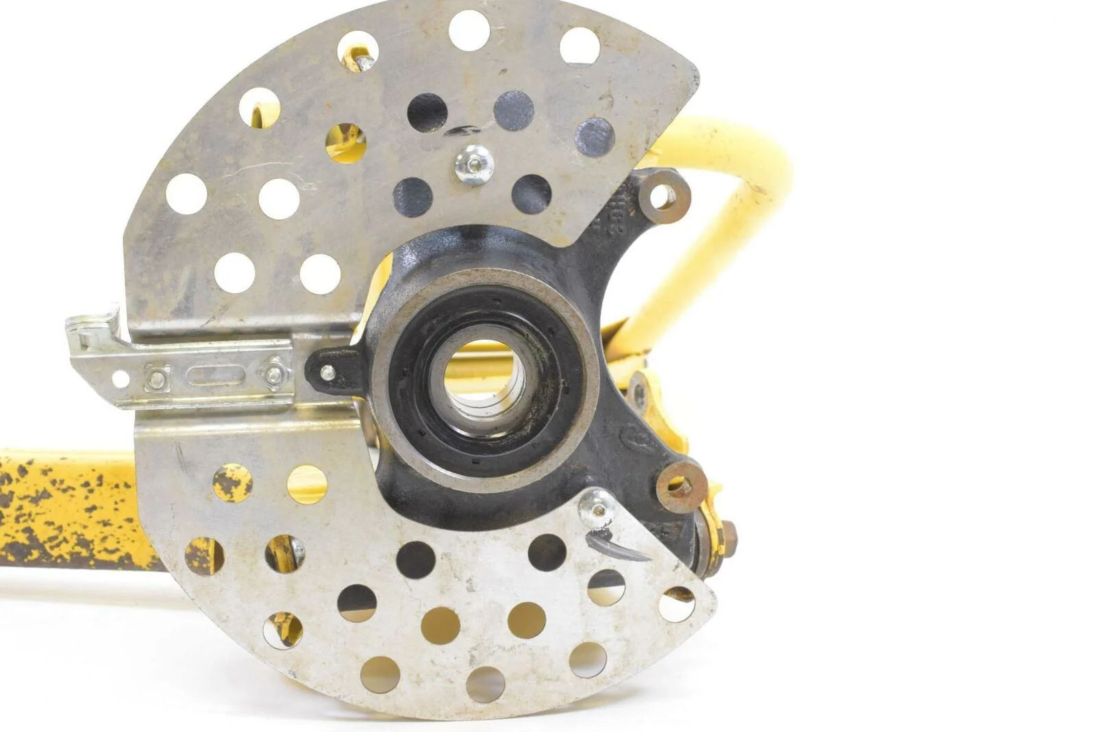 2016 Yamaha YXZ1000 R ES EPS Left Rear Trailing Arm Hub 2HC-F2107-30-00 - Image 6