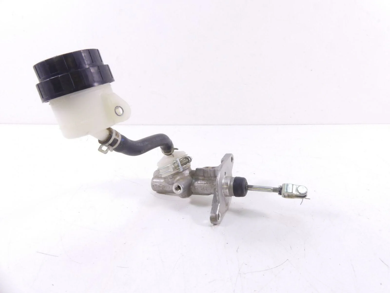 2016 Yamaha YXZ1000R EPS Main Nissin Master Cylinder 2HC-2583T-00 & 2HC-2583T-10 - Image 3
