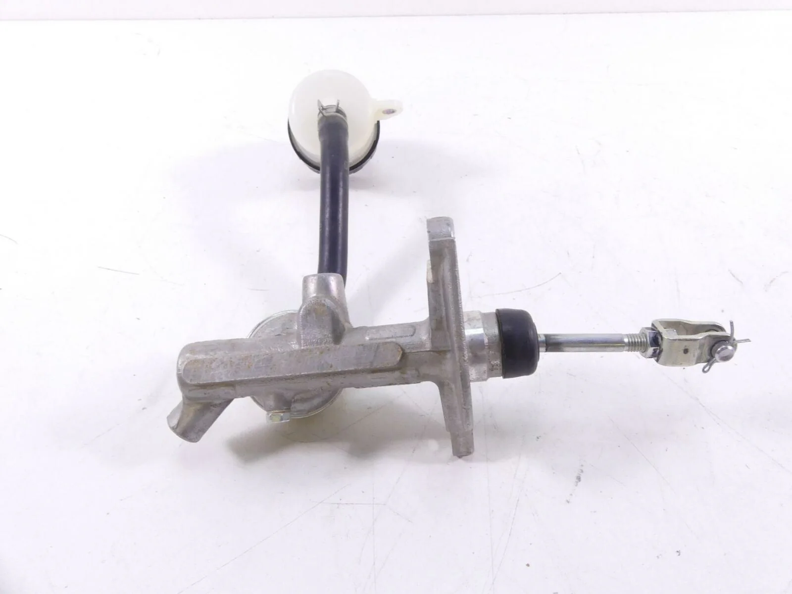 2016 Yamaha YXZ1000R EPS Main Nissin Master Cylinder 2HC-2583T-00 & 2HC-2583T-10 - Image 4
