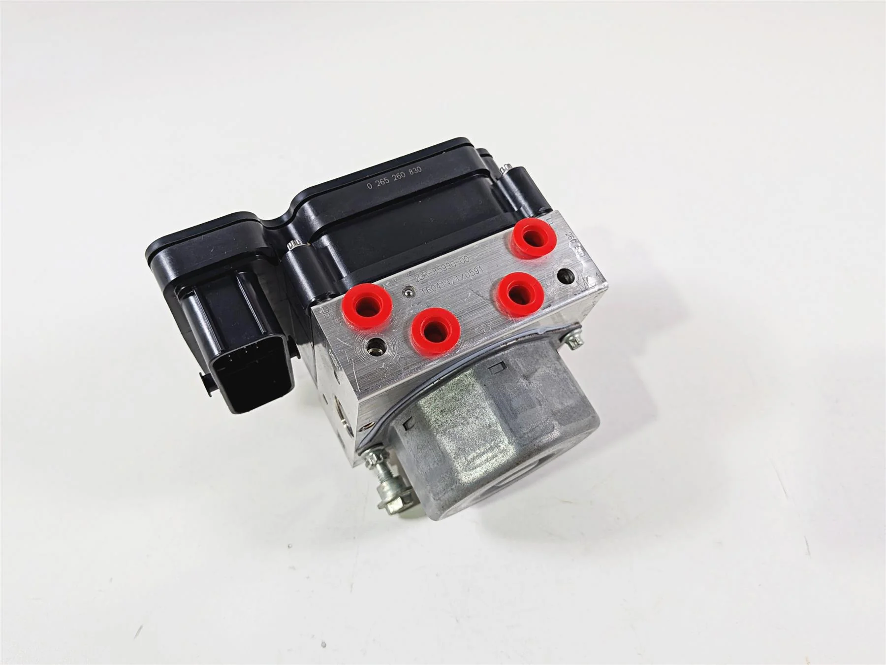 2016 Yamaha YZF R1 RN32 Abs Brake Pump Module Unit 2CR-85930-09-00