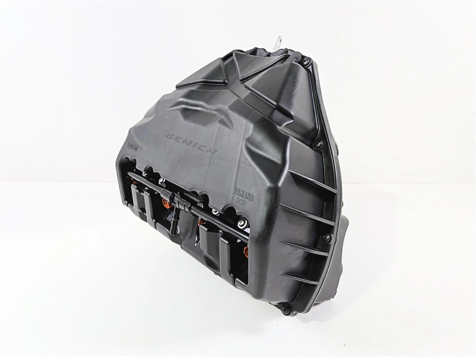 2016 Yamaha YZF R1 RN32 Air Box Cleaner & Injectors 2CR-14411-00-00 - Image 8