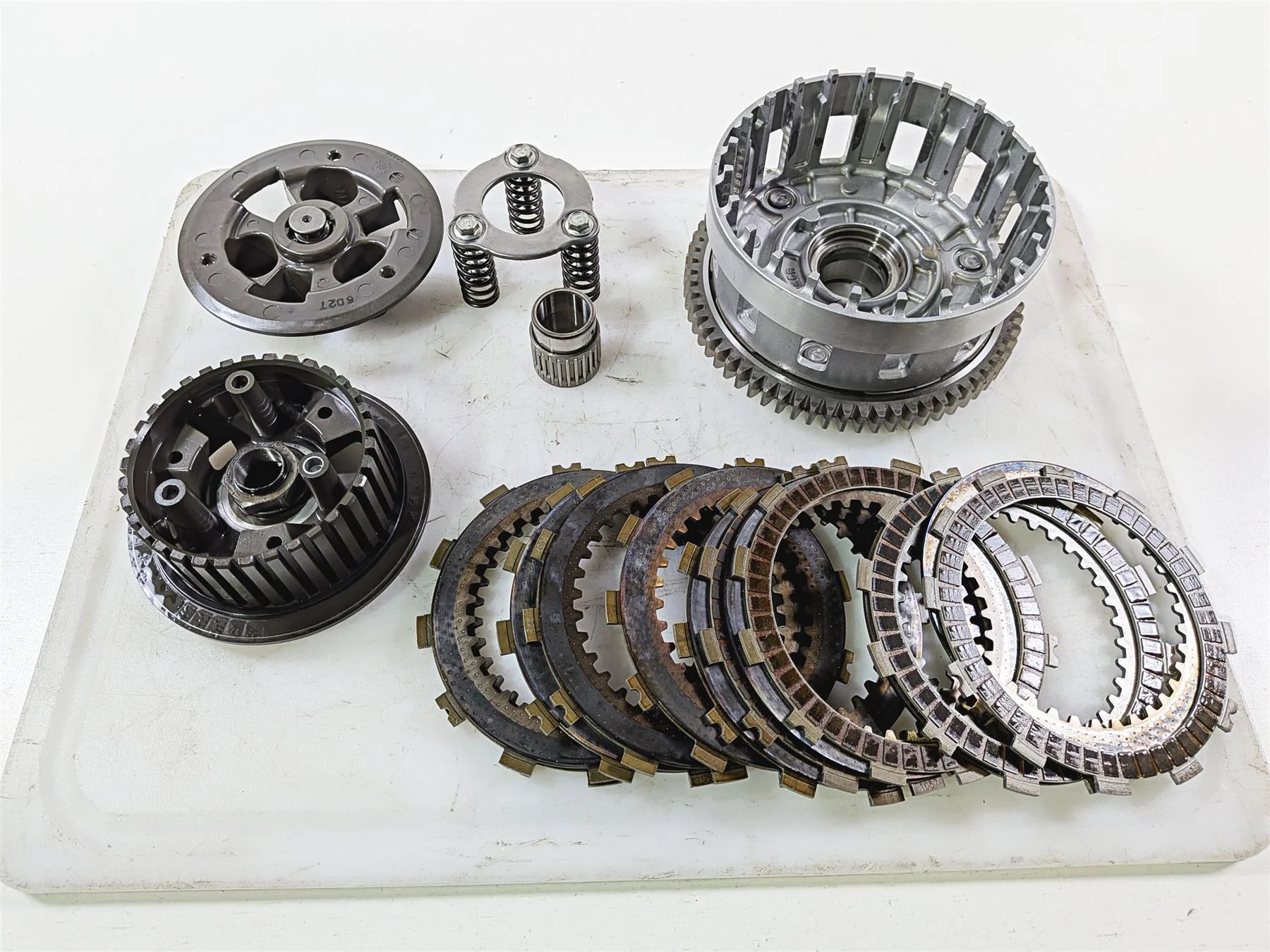 2016 Yamaha YZF R1 RN32 Clutch Basket & Friction Disc Set 2CR-16150-00-00