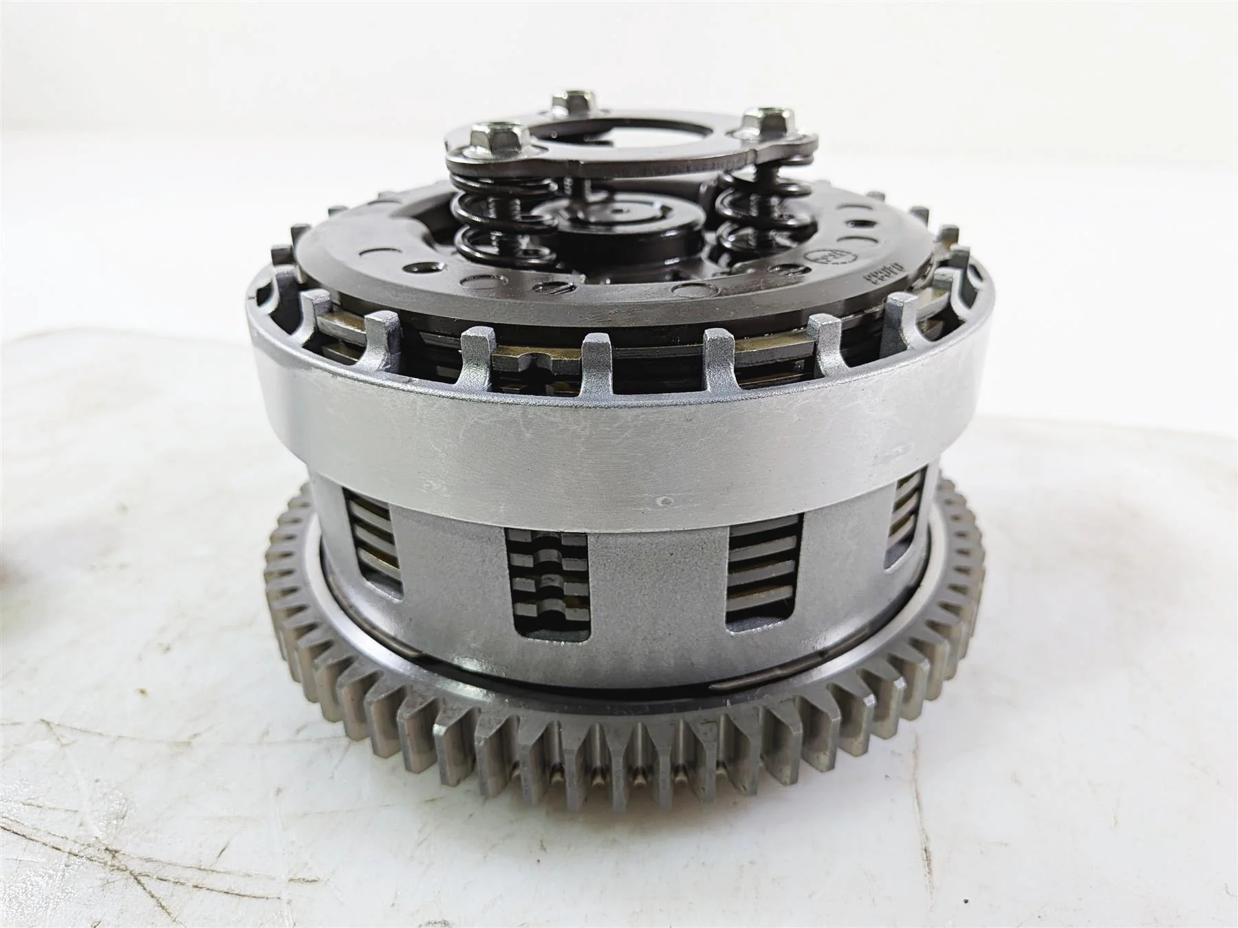 2016 Yamaha YZF R1 RN32 Clutch Basket & Friction Disc Set 2CR-16150-00-00 - Image 10