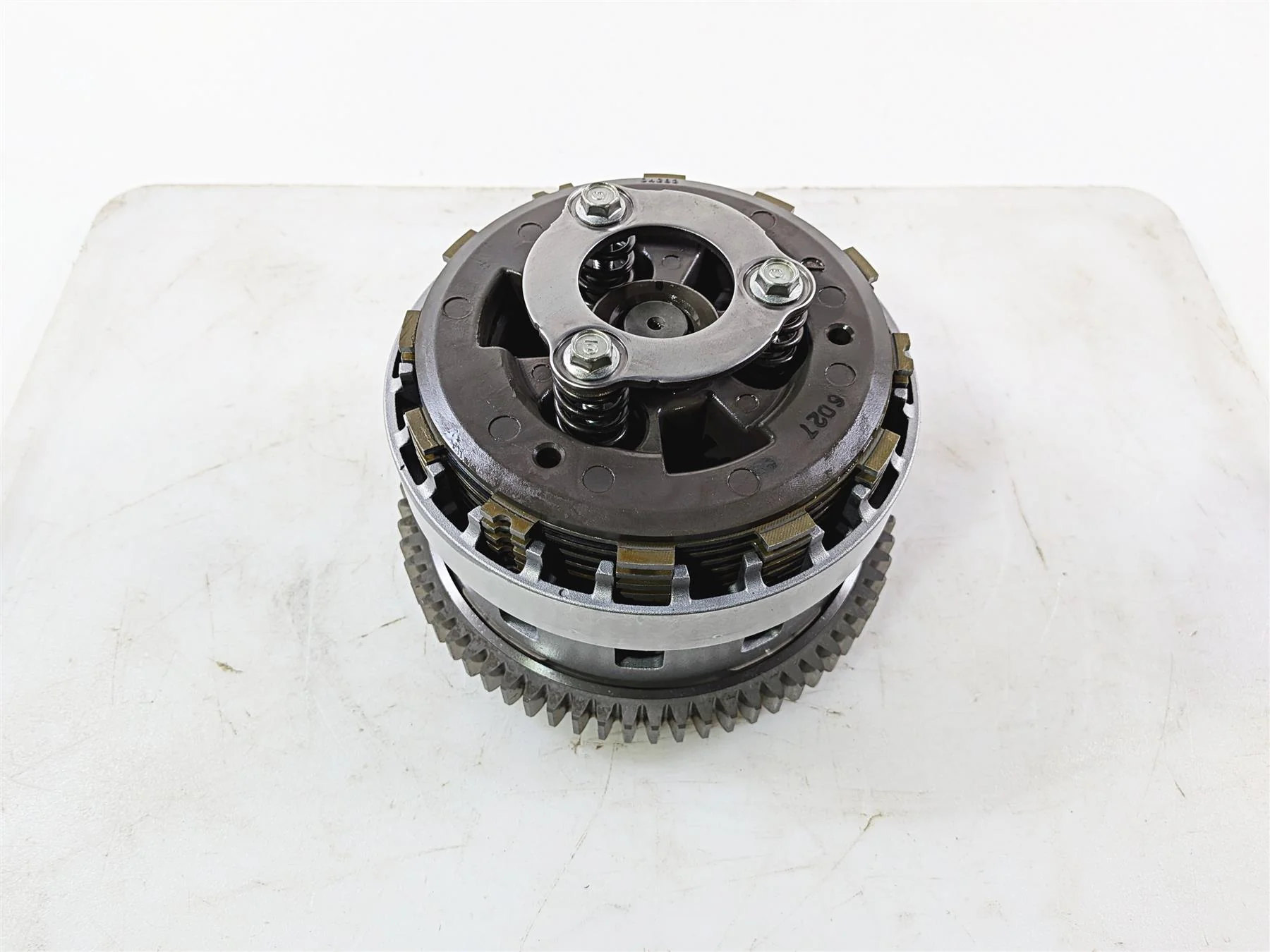 2016 Yamaha YZF R1 RN32 Clutch Basket & Friction Disc Set 2CR-16150-00-00 - Image 11