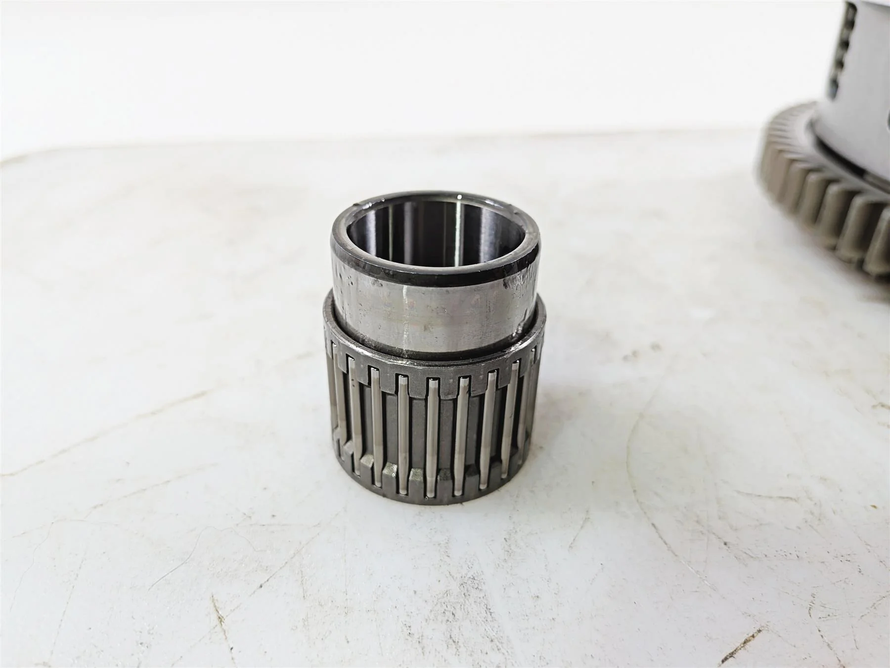 2016 Yamaha YZF R1 RN32 Clutch Basket & Friction Disc Set 2CR-16150-00-00 - Image 9