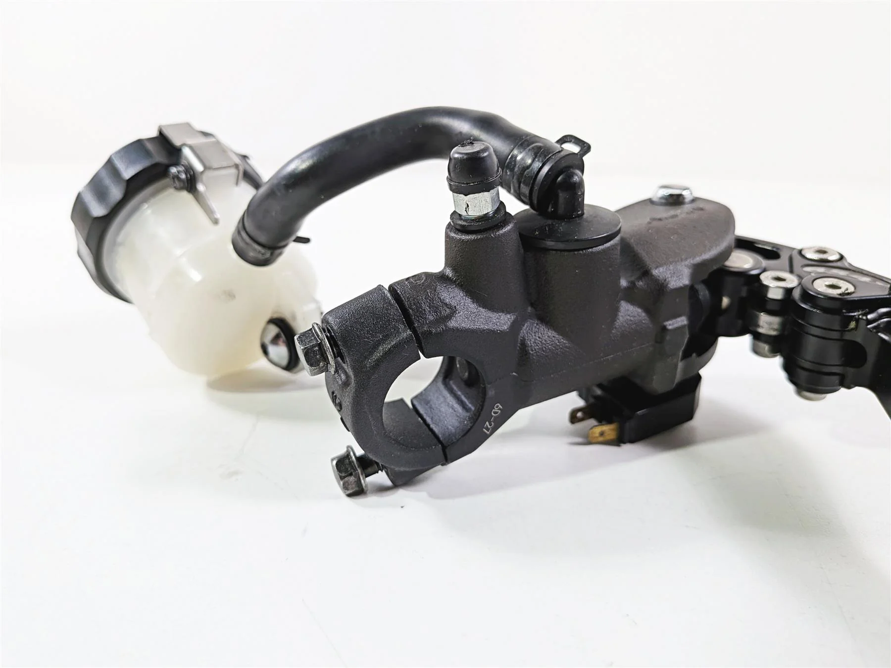 2016 Yamaha YZF R1 RN32 Front Nissin 5/8 Radial Brake Pump 2CR-2580A-00-00 - Image 13