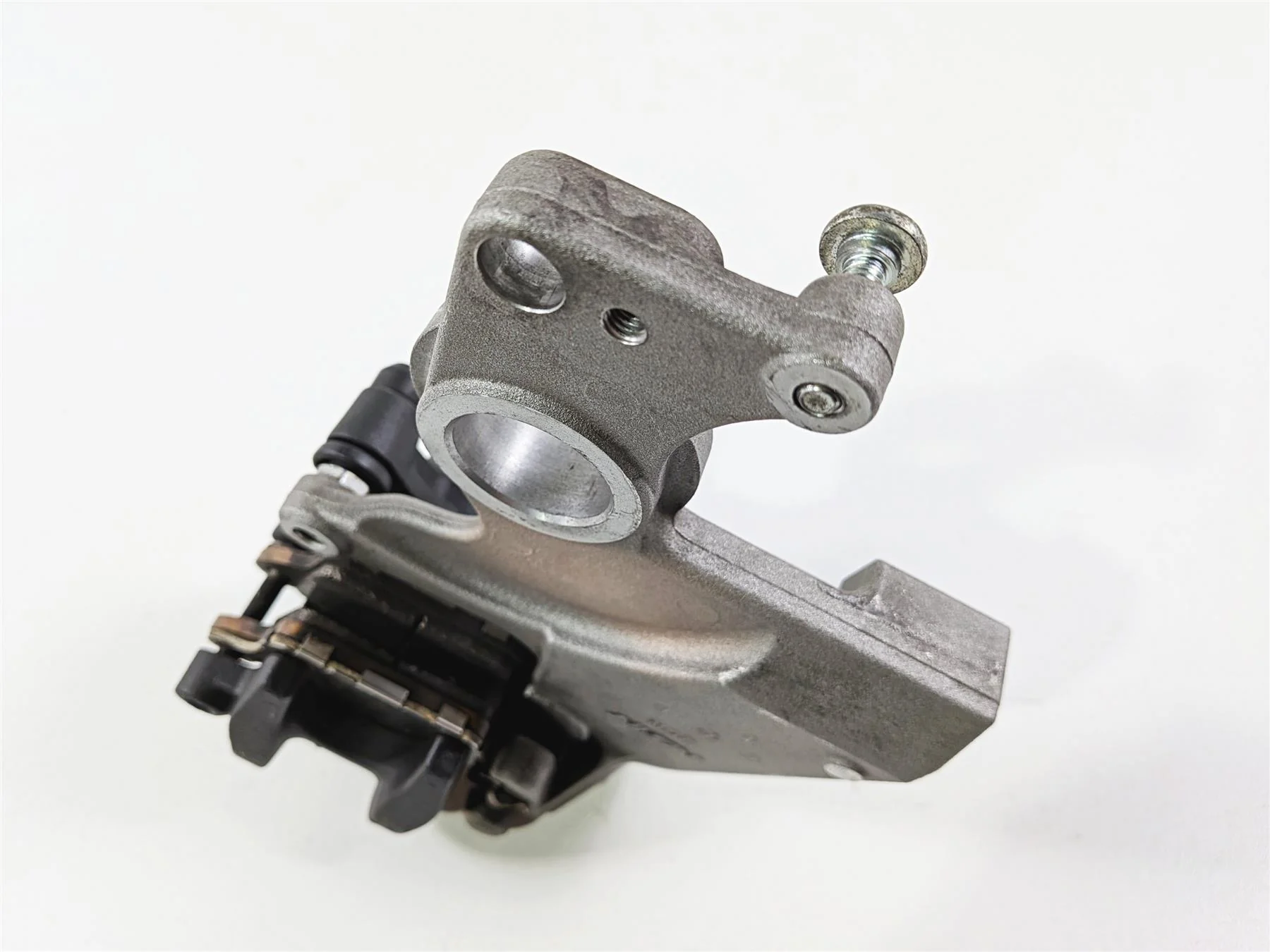 2016 Yamaha YZF R1 RN32 Rear Nissin Brake Caliper & Bracket 2CR-2584B-00-00 - Image 12