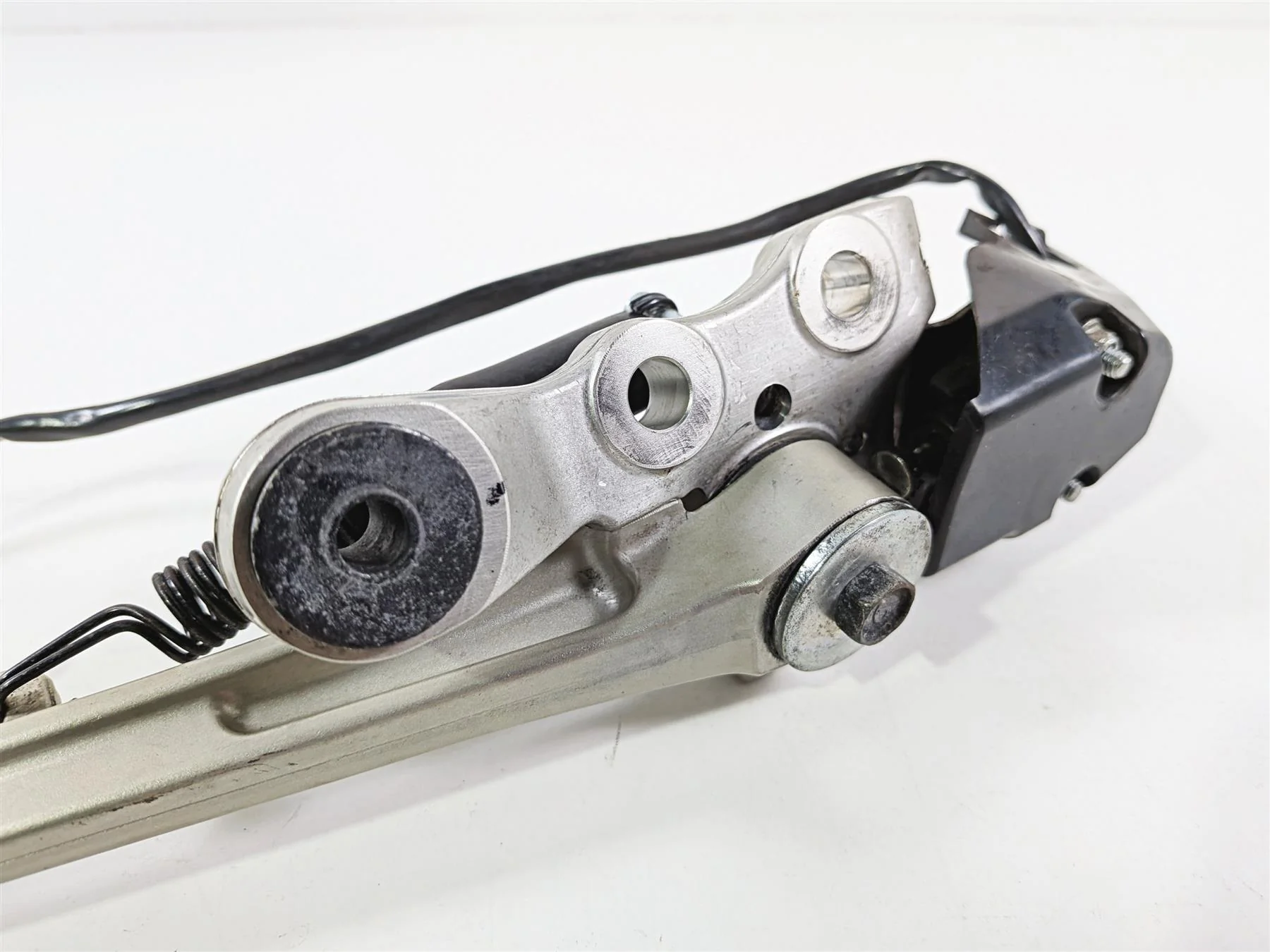 2016 Yamaha YZF R1 RN32 Side Kickstand Kick Stand & Safety Switch 2CR-27311-00 - Image 12