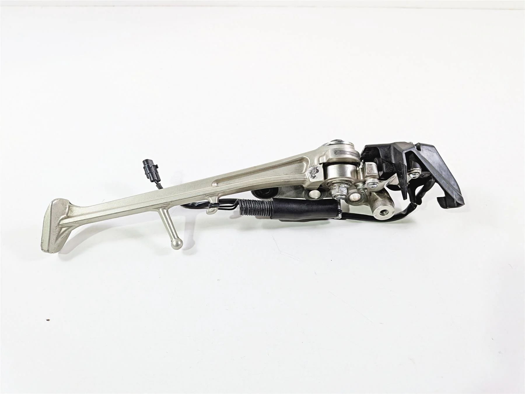 2016 Yamaha YZF R1 RN32 Side Kickstand Kick Stand & Safety Switch 2CR-27311-00 - Image 7