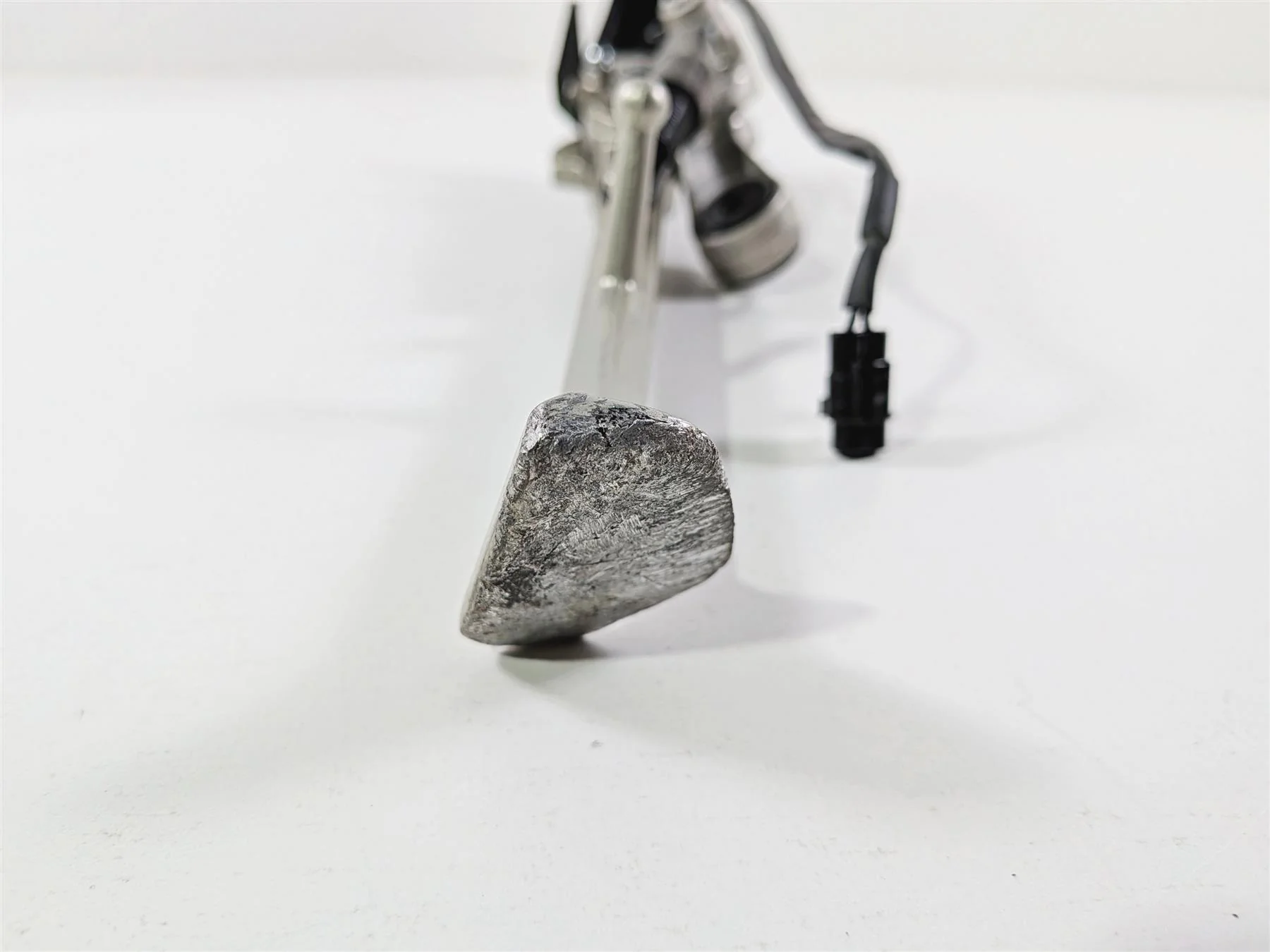 2016 Yamaha YZF R1 RN32 Side Kickstand Kick Stand & Safety Switch 2CR-27311-00 - Image 8