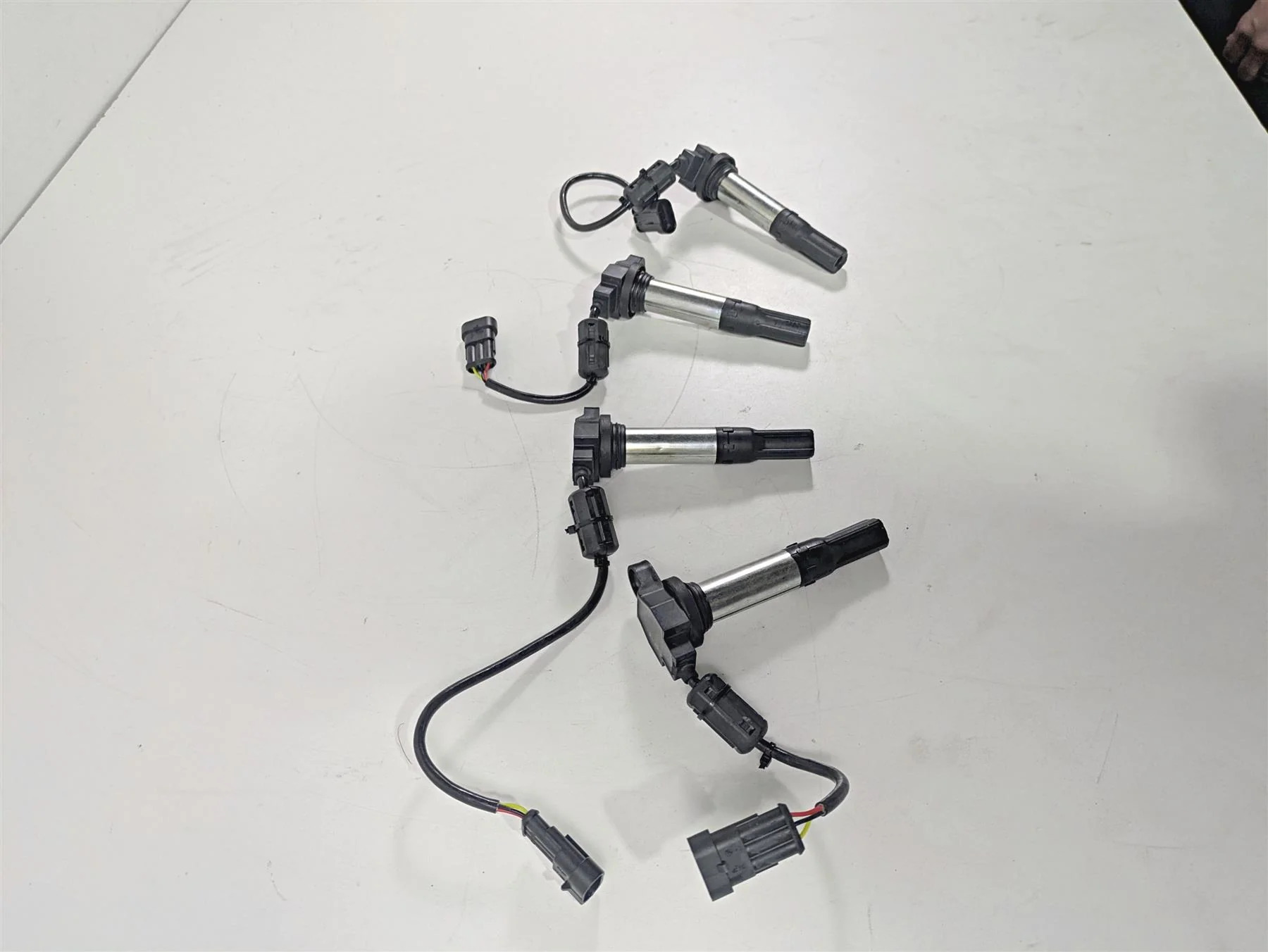 2017 Aprilia RSV 1100 Tuono V4 Factory Eldor Ignition Coil Set 857084 857501 - Image 2