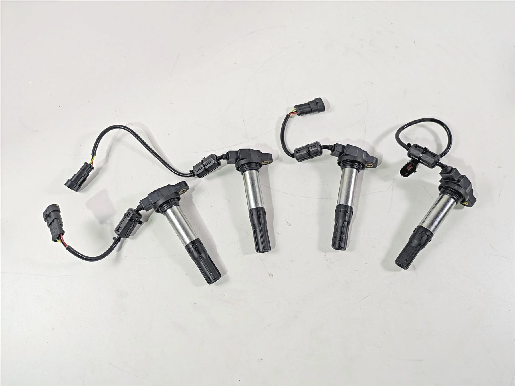 2017 Aprilia RSV 1100 Tuono V4 Factory Eldor Ignition Coil Set 857084 857501 - Image 4