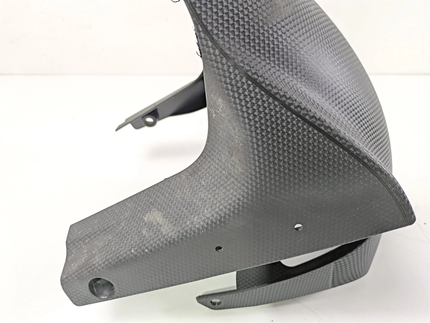 2017 Aprilia RSV 1100 Tuono V4 Factory Front Fender Carbon Style 2B003404 - Image 10