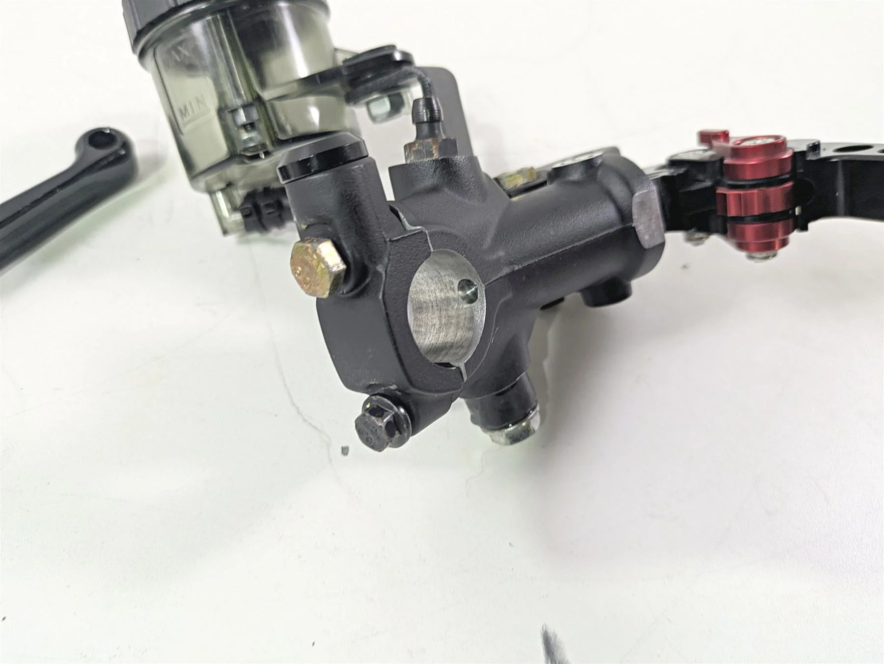 2017 Aprilia RSV 1100 Tuono V4 Factory Front Radial Brake Mstr Cylinder 2B002995 - Image 11