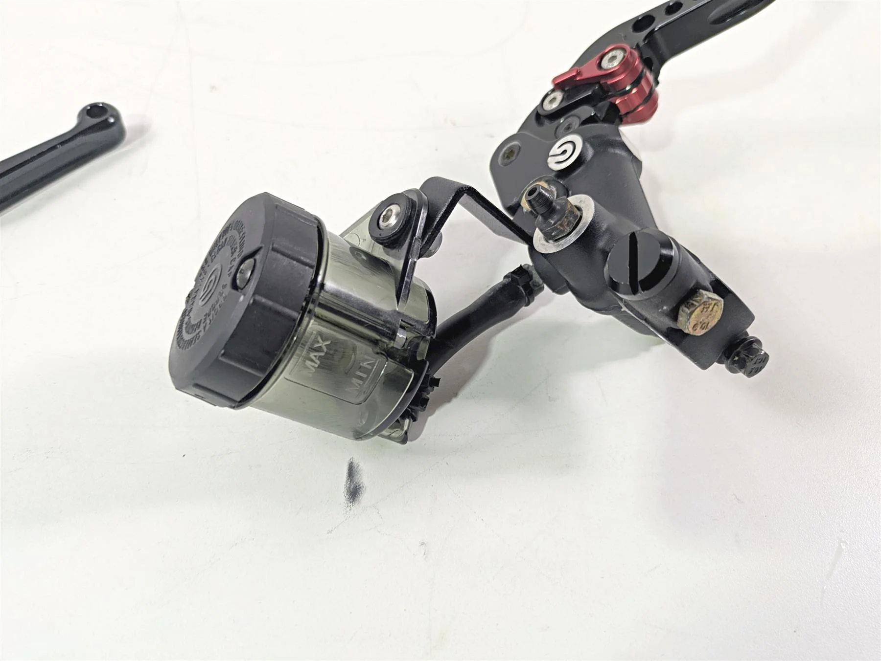 2017 Aprilia RSV 1100 Tuono V4 Factory Front Radial Brake Mstr Cylinder 2B002995 - Image 12