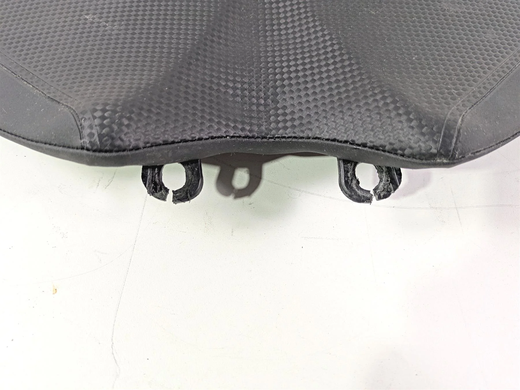 2017 Aprilia RSV 1100 Tuono V4 Factory Front Rider Seat Saddle -Read B04545600C1 - Image 7