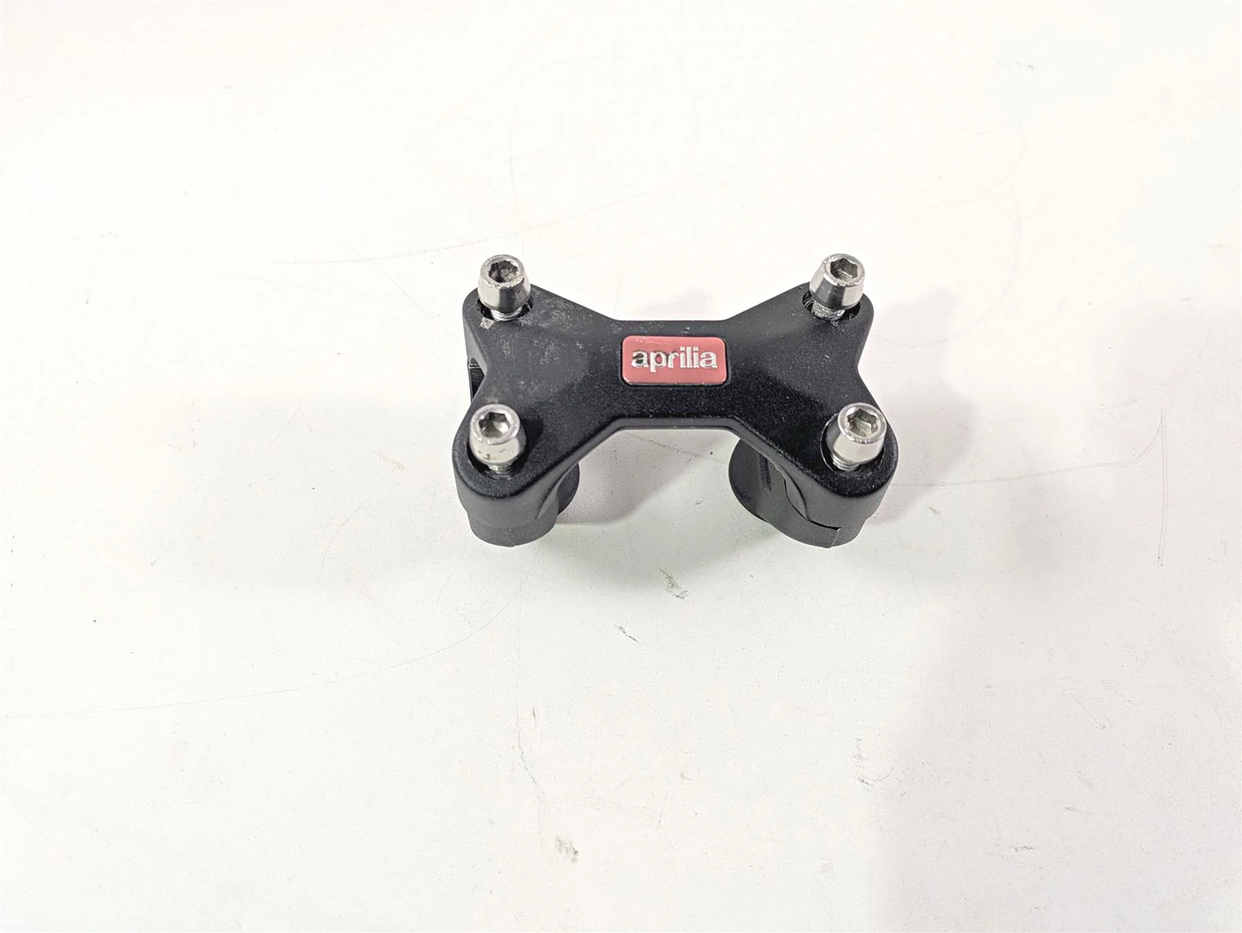 2017 Aprilia RSV 1100 Tuono V4 Factory Handlebar Riser Mount 899049