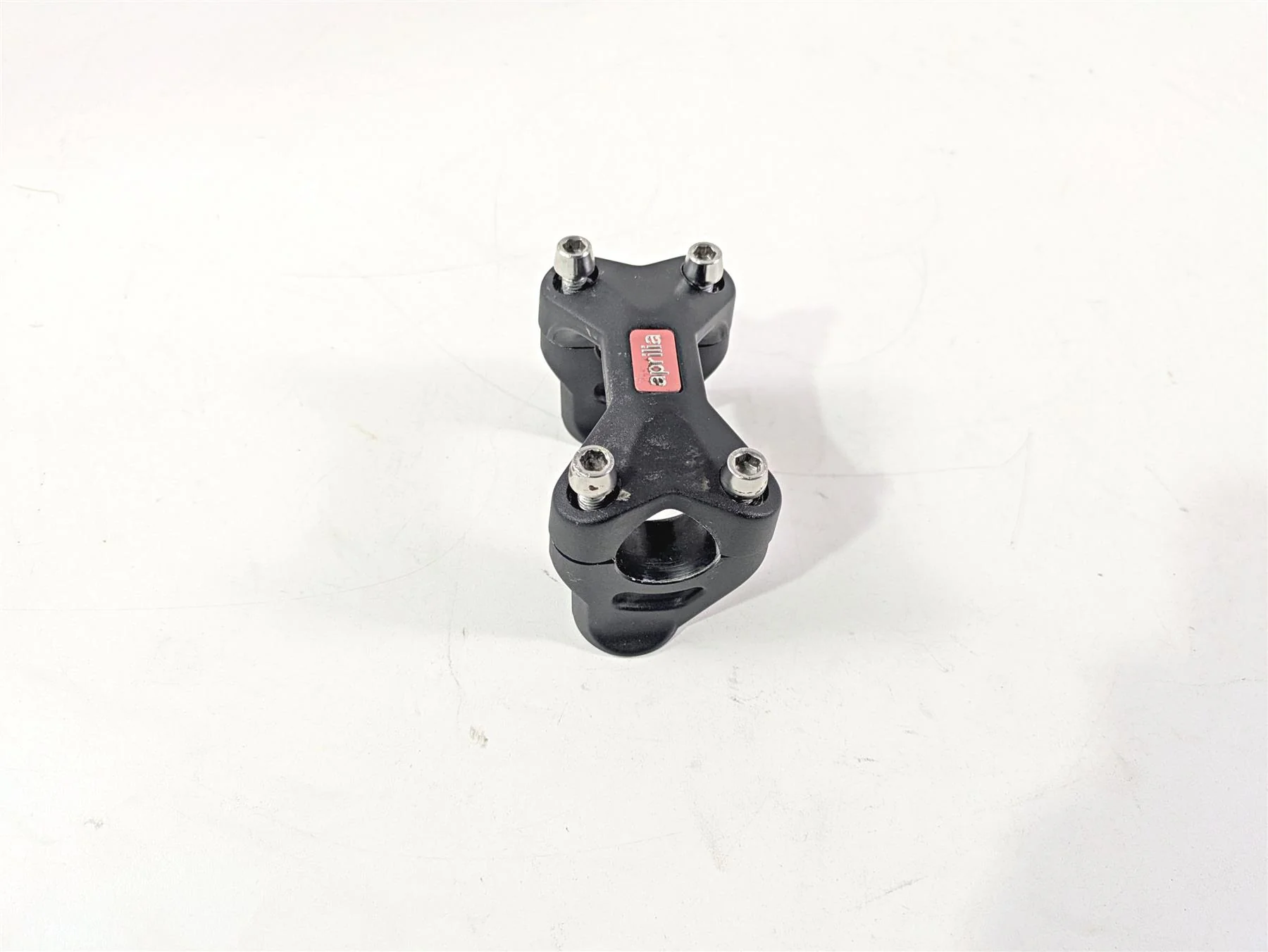2017 Aprilia RSV 1100 Tuono V4 Factory Handlebar Riser Mount 899049 - Image 2