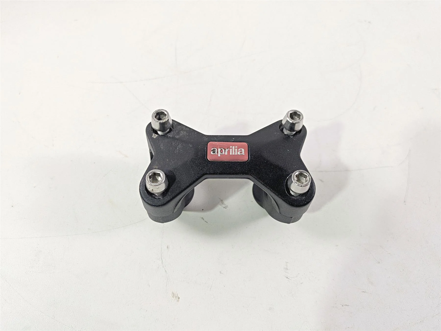 2017 Aprilia RSV 1100 Tuono V4 Factory Handlebar Riser Mount 899049 - Image 5