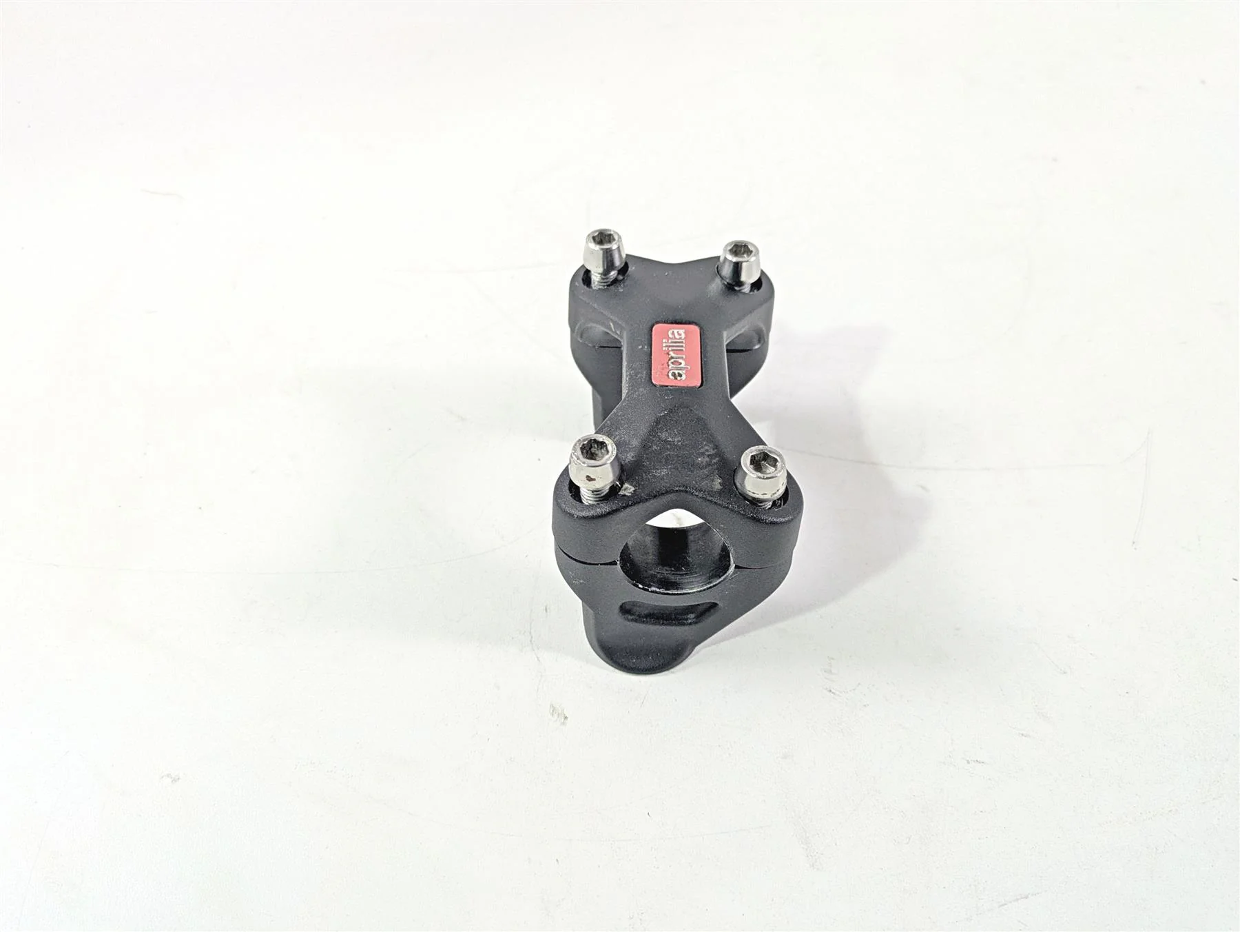 2017 Aprilia RSV 1100 Tuono V4 Factory Handlebar Riser Mount 899049 - Image 7