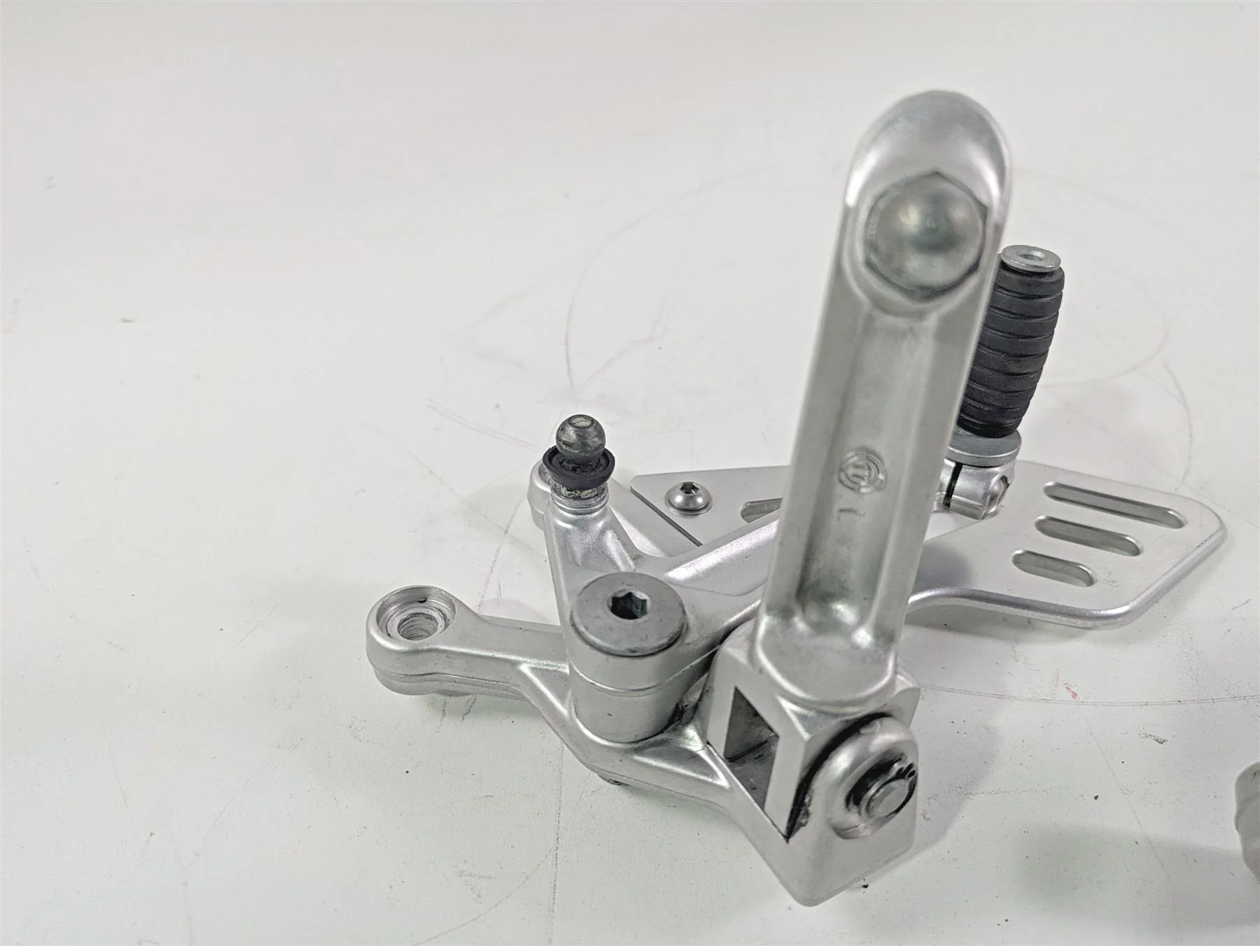 2017 Aprilia RSV 1100 Tuono V4 Factory Left Front Footpeg Shifter Set 897829 - Image 6