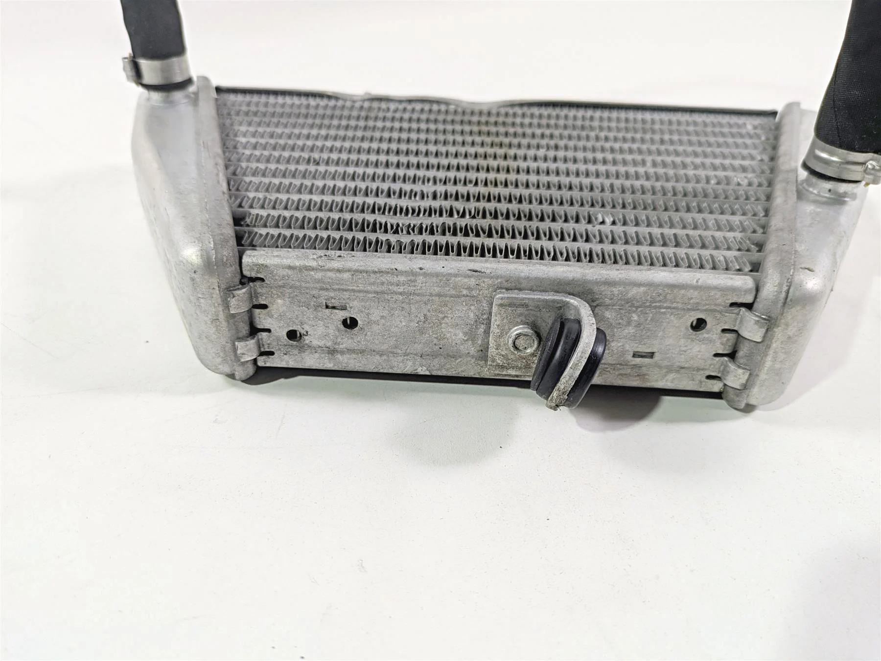 2017 Aprilia RSV 1100 Tuono V4 Factory Oil Cooler & Lines -Read 2B000897 - Image 4
