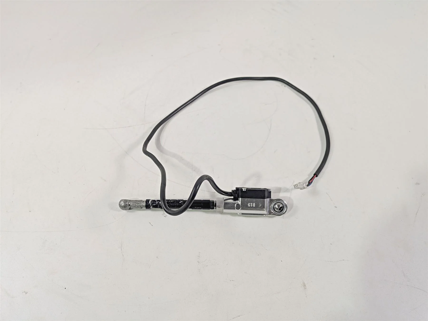 2017 Aprilia RSV 1100 Tuono V4 Factory Quickshifter Quick Shifter -Read 2B002890
