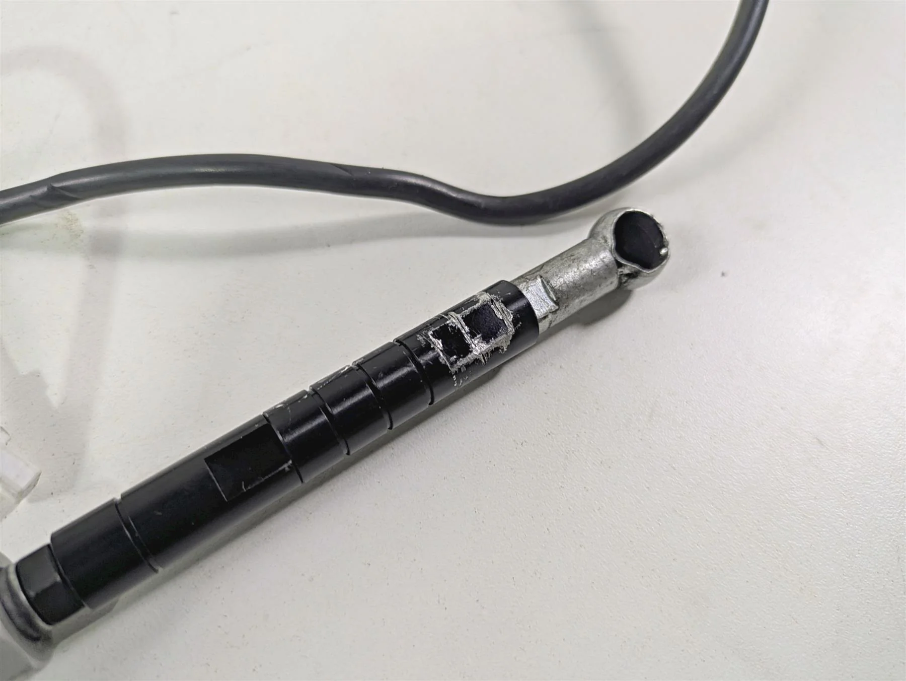 2017 Aprilia RSV 1100 Tuono V4 Factory Quickshifter Quick Shifter -Read 2B002890 - Image 10
