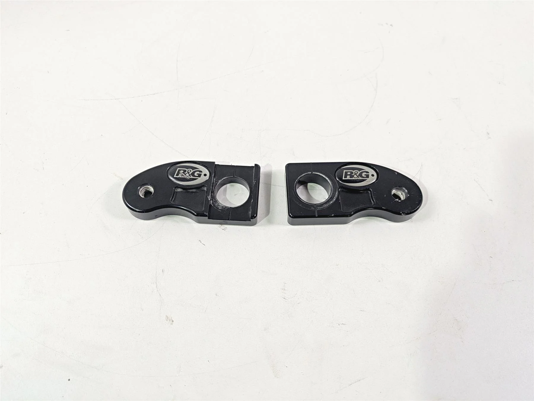 2017 Aprilia RSV 1100 Tuono V4 Factory R&G Cotton Reel Mount Plates CR0030BK