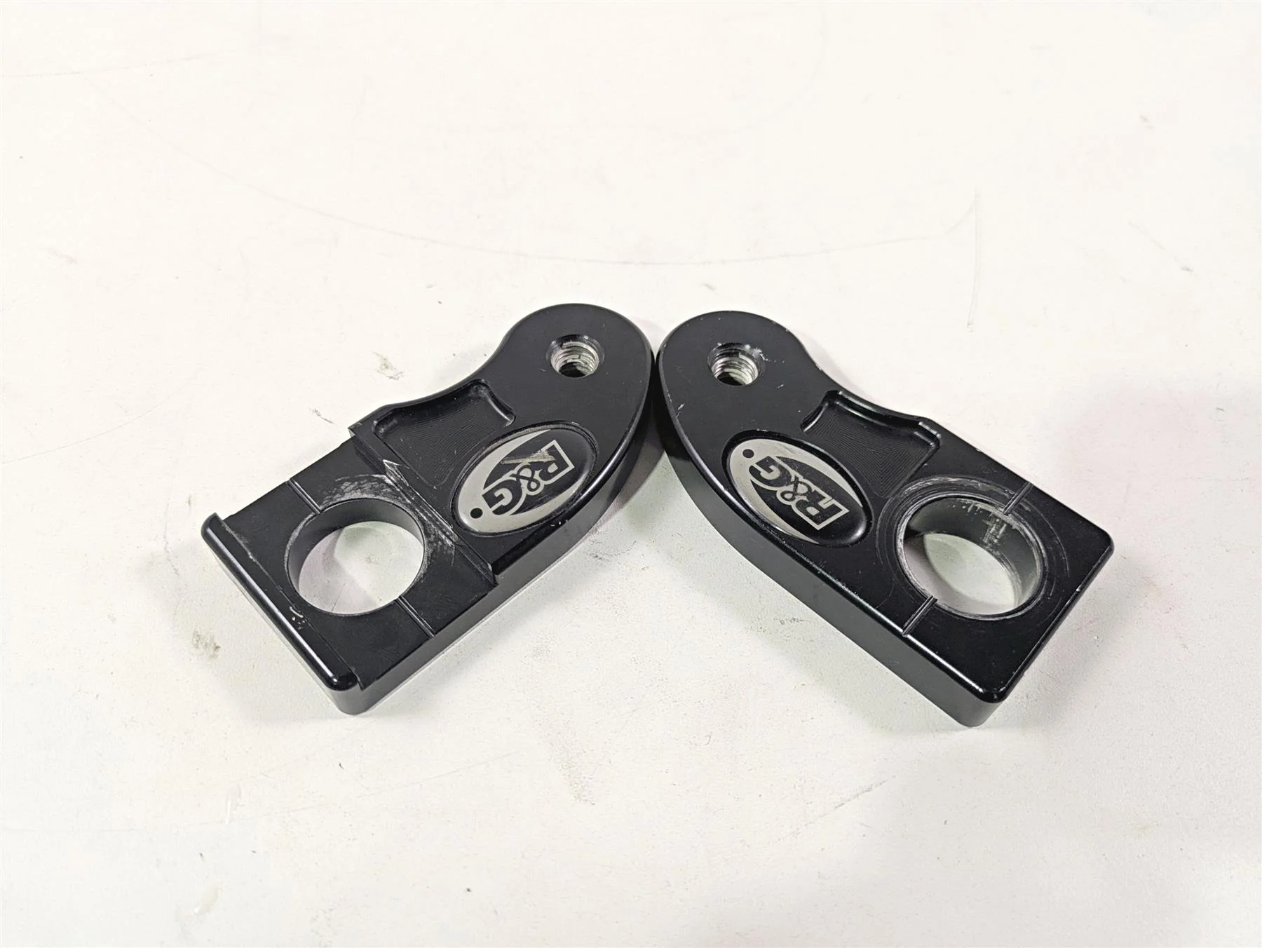 2017 Aprilia RSV 1100 Tuono V4 Factory R&G Cotton Reel Mount Plates CR0030BK - Image 11