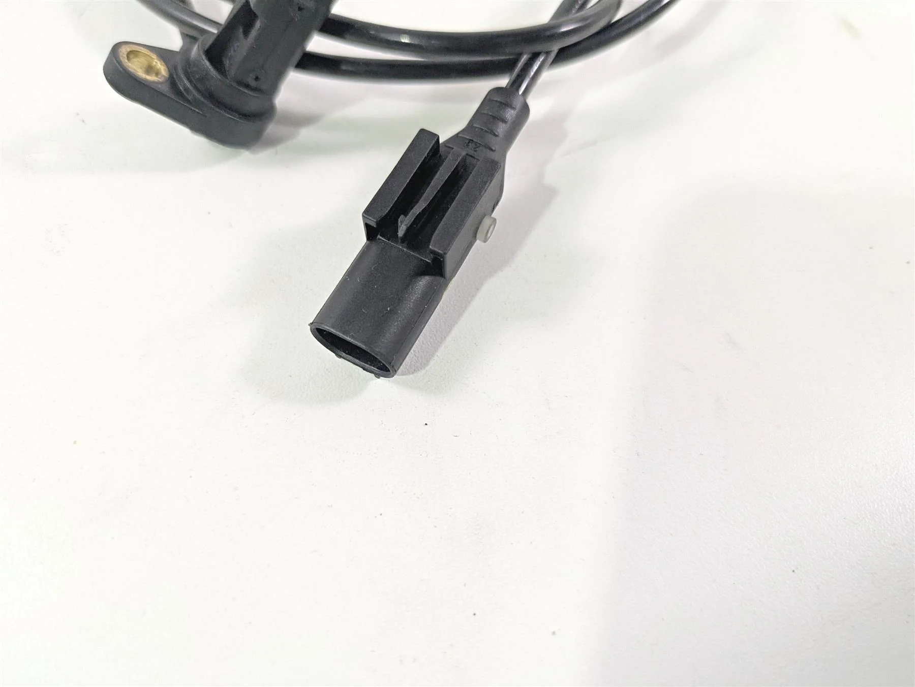 2017 Aprilia RSV 1100 Tuono V4 Factory Rear Abs Brake Wheel Speed Sensor 859792 - Image 6