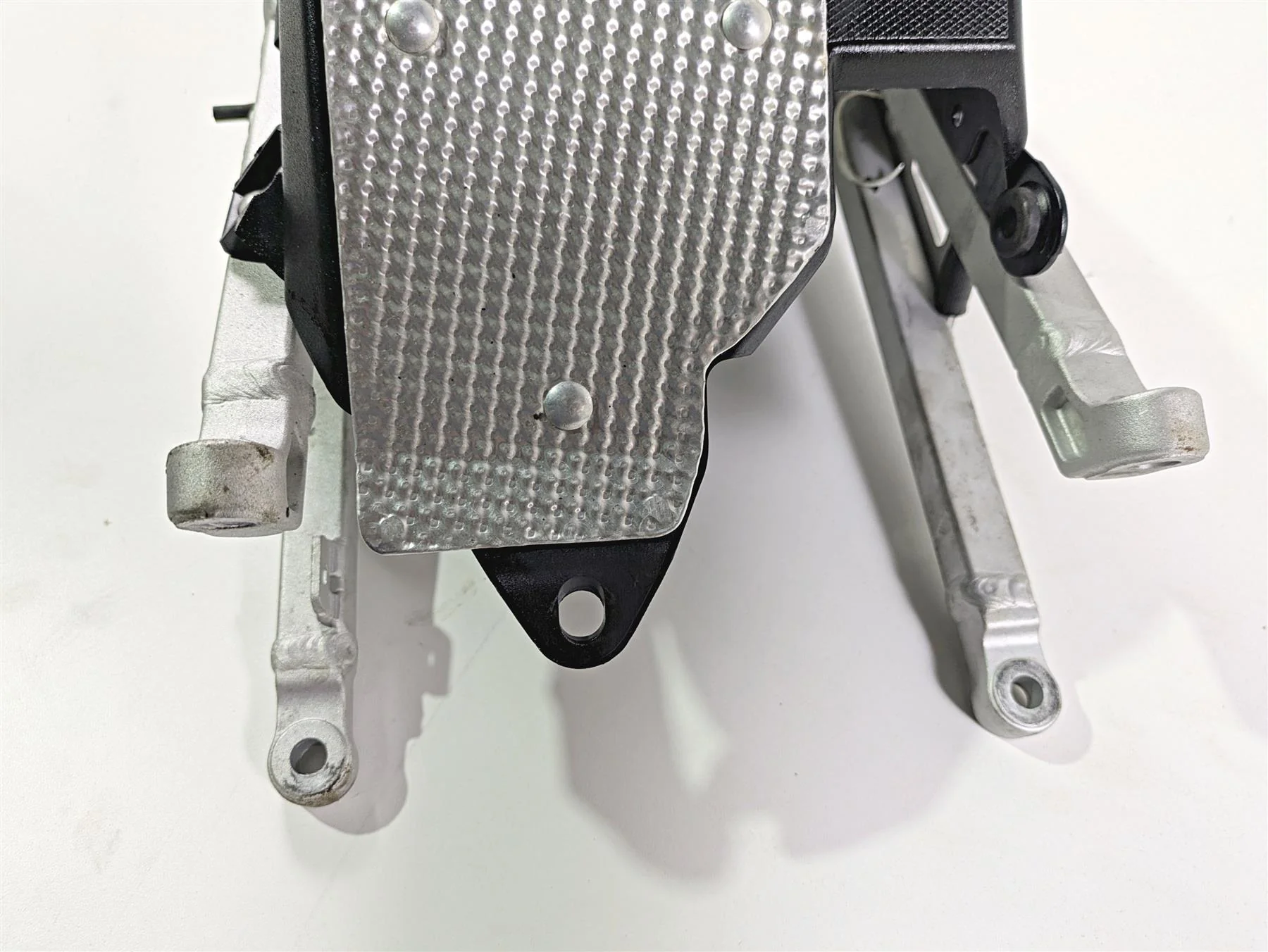 2017 Aprilia RSV 1100 Tuono V4 Factory Straight Subframe & Inner Fender 2B003589 - Image 9