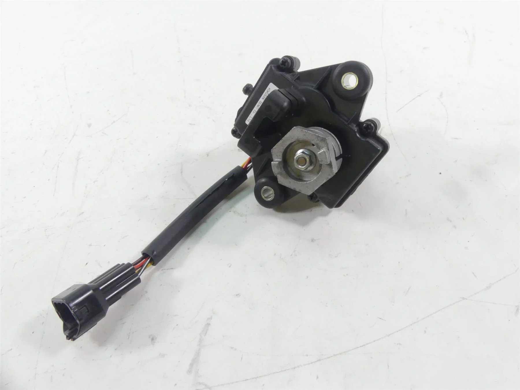 2017 Arctic Mountain Cat M8000 153 Exhaust Valve Actuator Motor 38000-88BN3 - Image 2