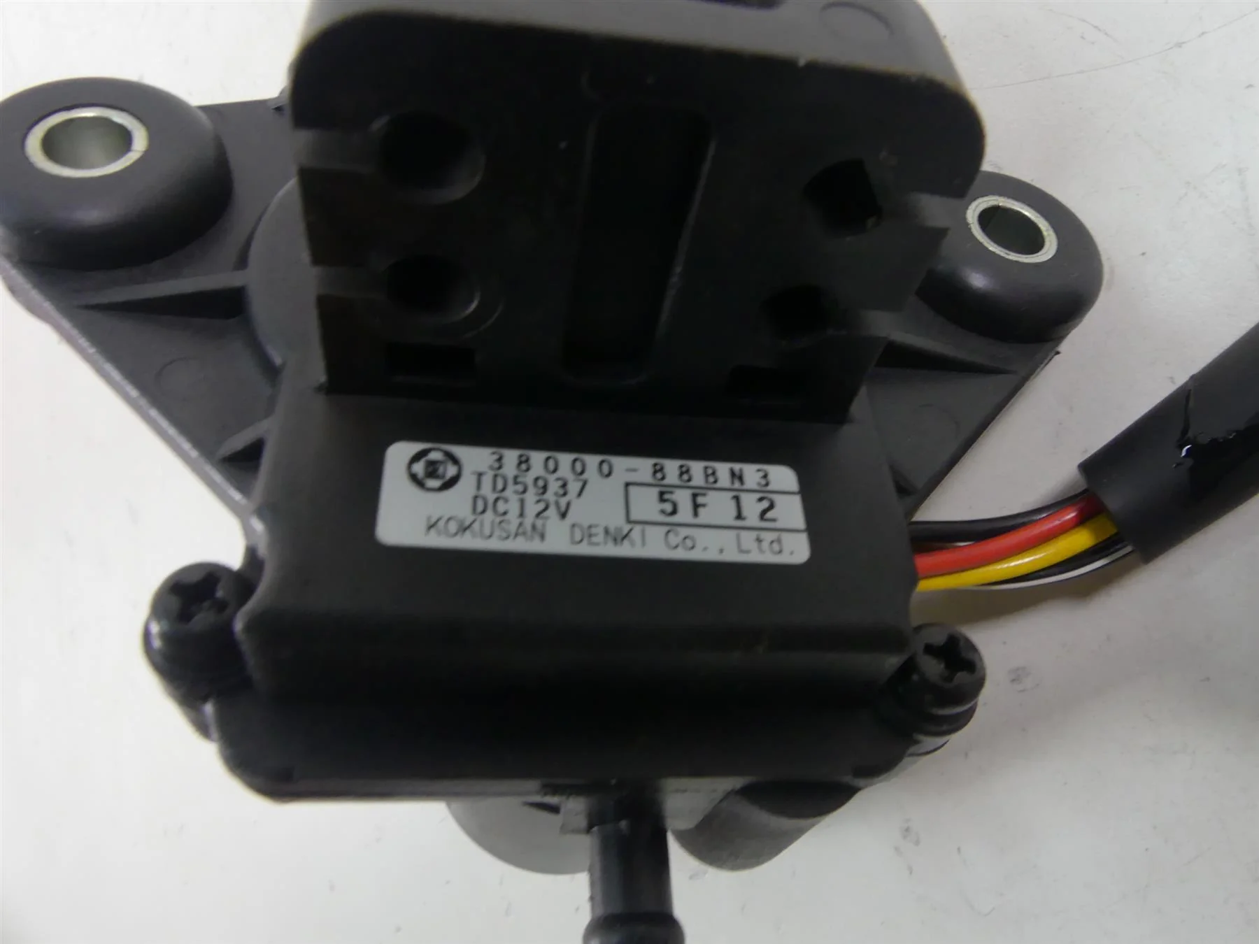 2017 Arctic Mountain Cat M8000 153 Exhaust Valve Actuator Motor 38000-88BN3 - Image 9