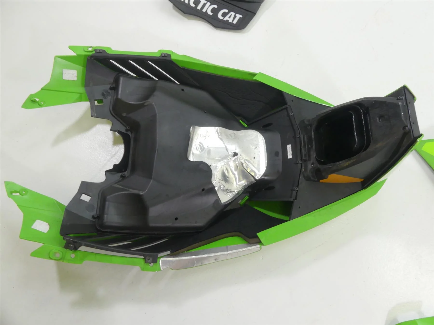 2017 Arctic Mountain Cat M8000 153 Green Plastics Fairing Cover Cowl Set - Image 12
