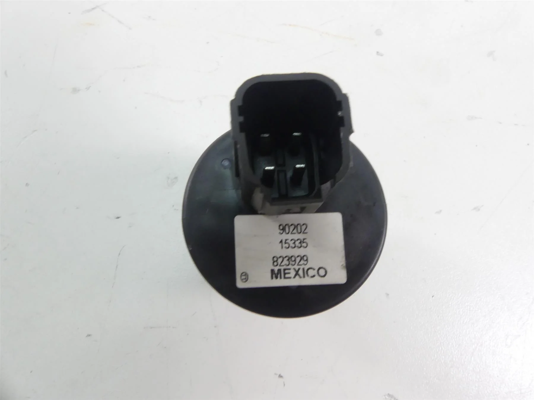 2017 Arctic Mountain Cat M8000 153 Ignition Switch & Key 0609-910 90202 - Image 7