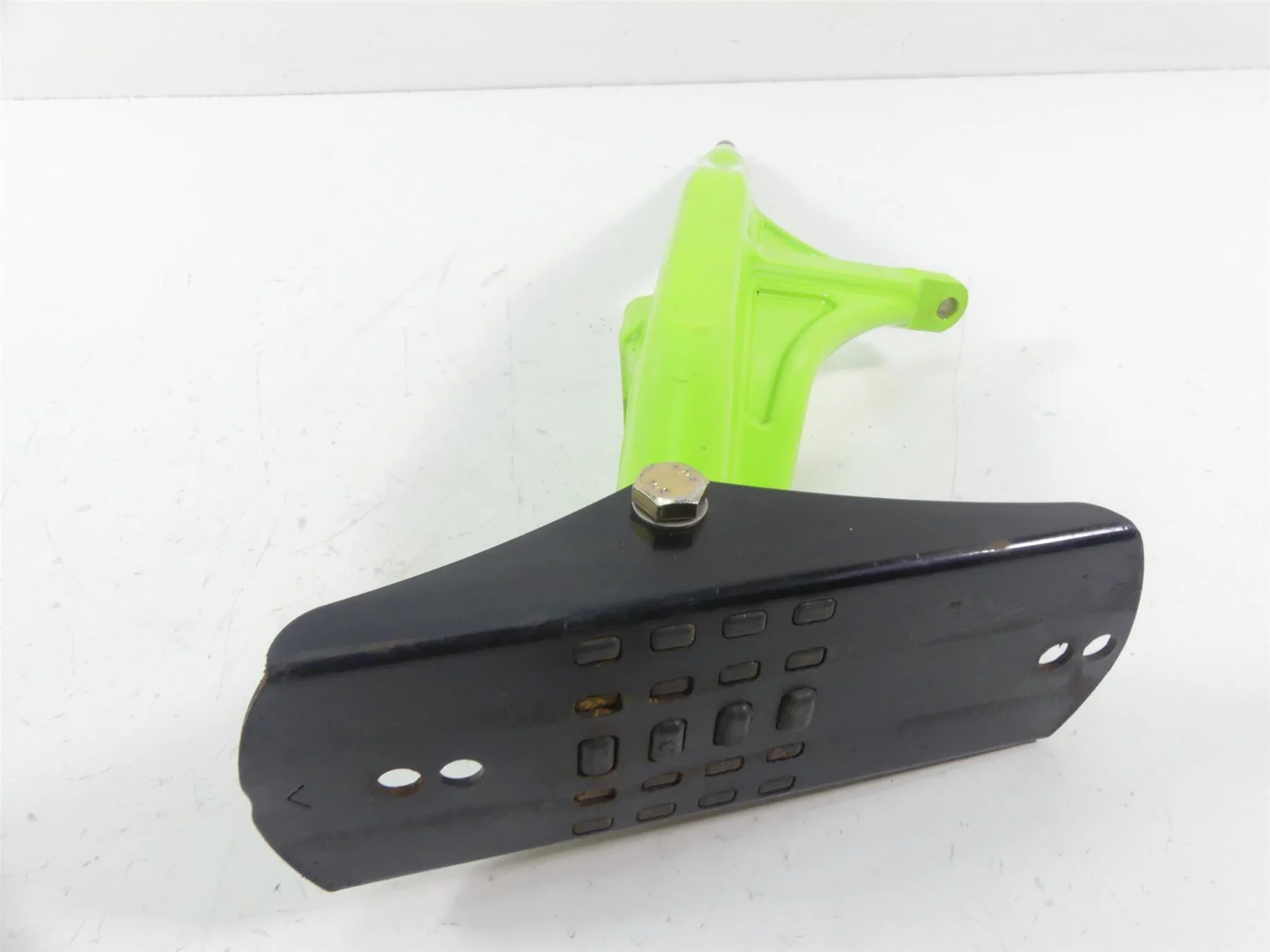 2017 Arctic Mountain Cat M8000 153 Left Knee Control Arm Ski Mount Hub 3703-445 - Image 4
