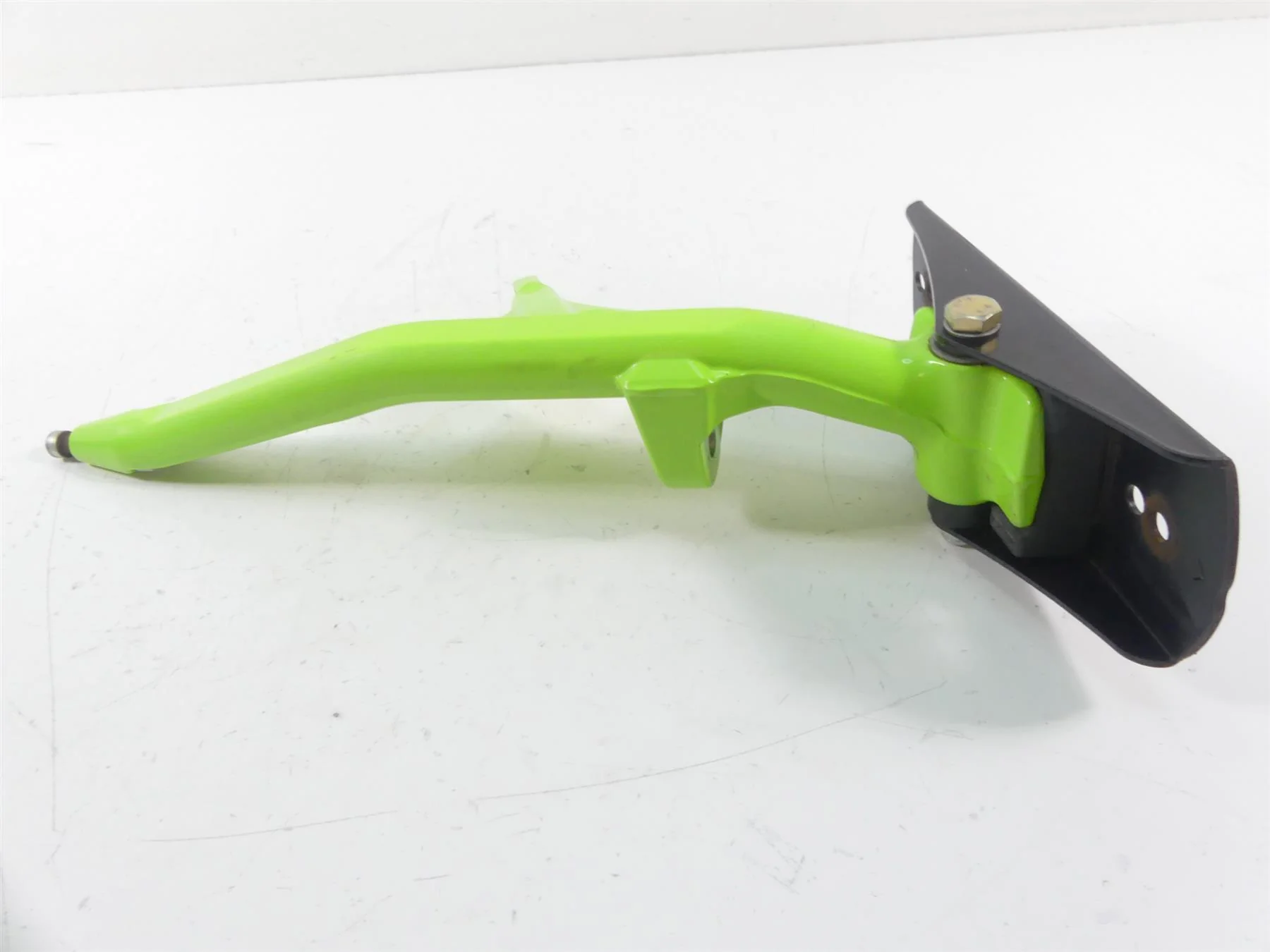 2017 Arctic Mountain Cat M8000 153 Left Knee Control Arm Ski Mount Hub 3703-445 - Image 5