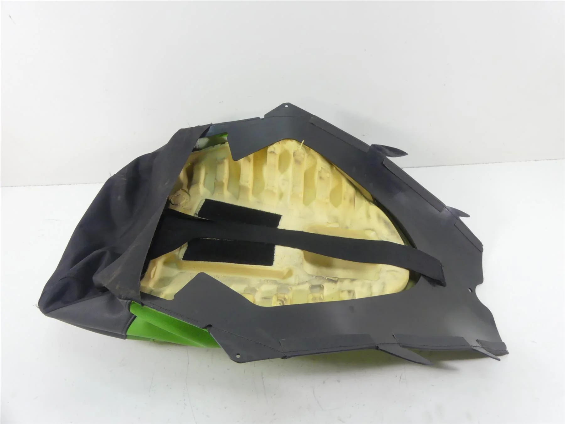 2017 Arctic Mountain Cat M8000 153 Seat Saddle & Cover 6706-198 - Image 7