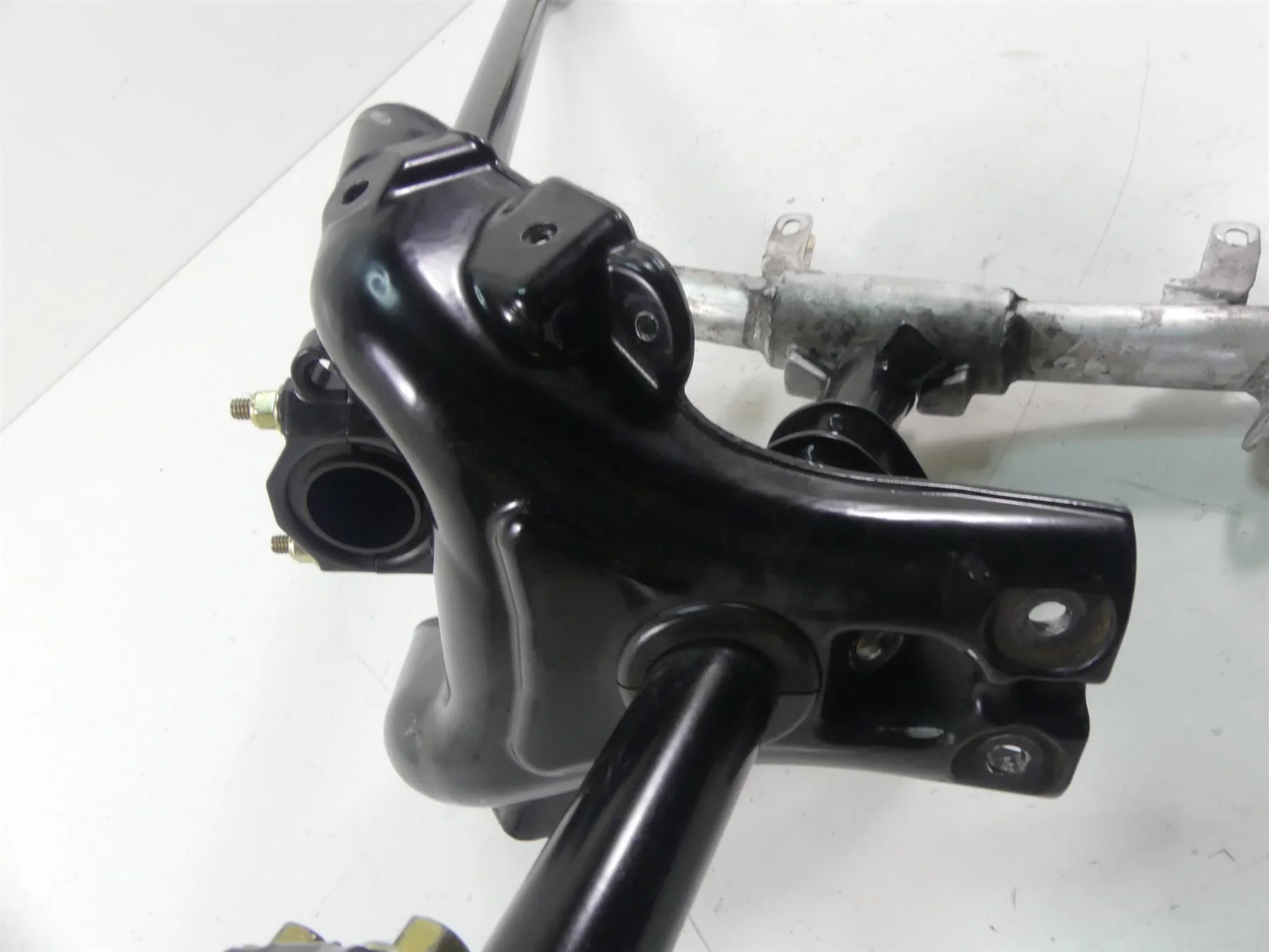 2017 Arctic Mountain Cat M8000 153 Steering Post Shaft Triple Tree Set 1705-395 - Image 5