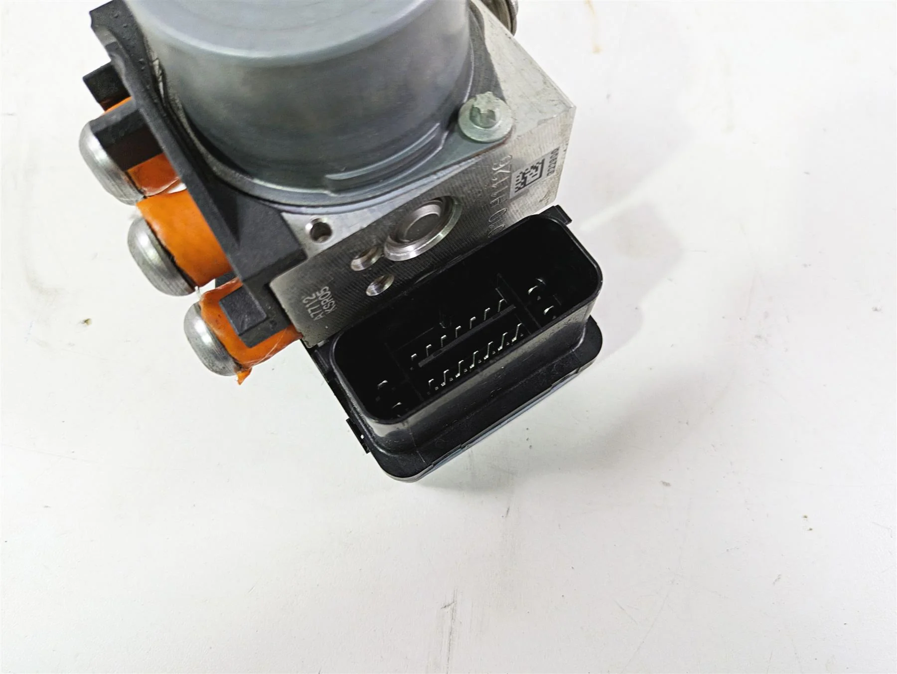 2017 BMW F800GS Adv K75 Abs Brake Pump Pressure Module 34518546851 - Image 7
