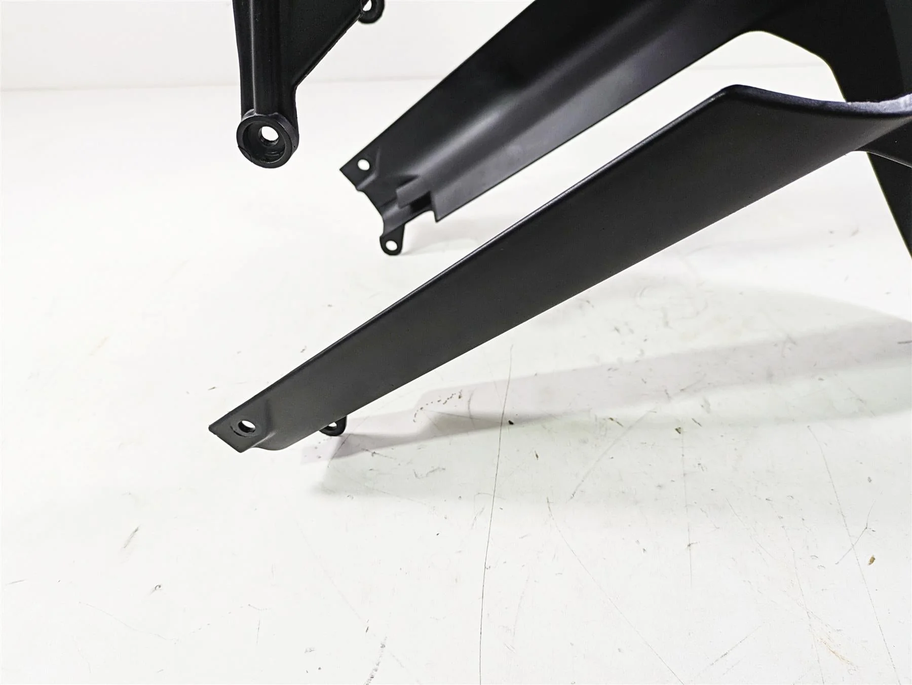 2017 BMW F800GS Adv K75 Black Lower Front Fender 46617694993 - Image 6
