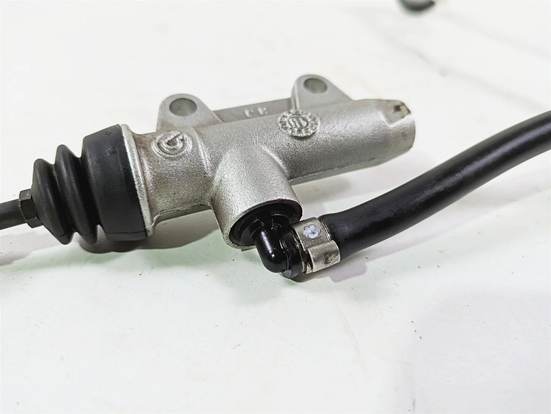 2017 BMW F800GS Adv K75 Brembo Rear Brake Master Cylinder 13mm 34217692190 - Image 11