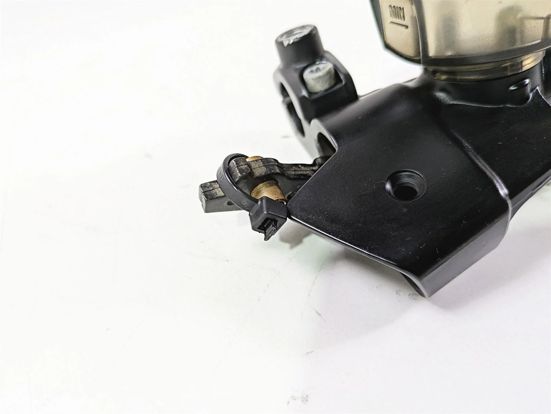 2017 BMW F800GS Adv K75 Front Brake Master Cylinder 32728530045 - Image 6