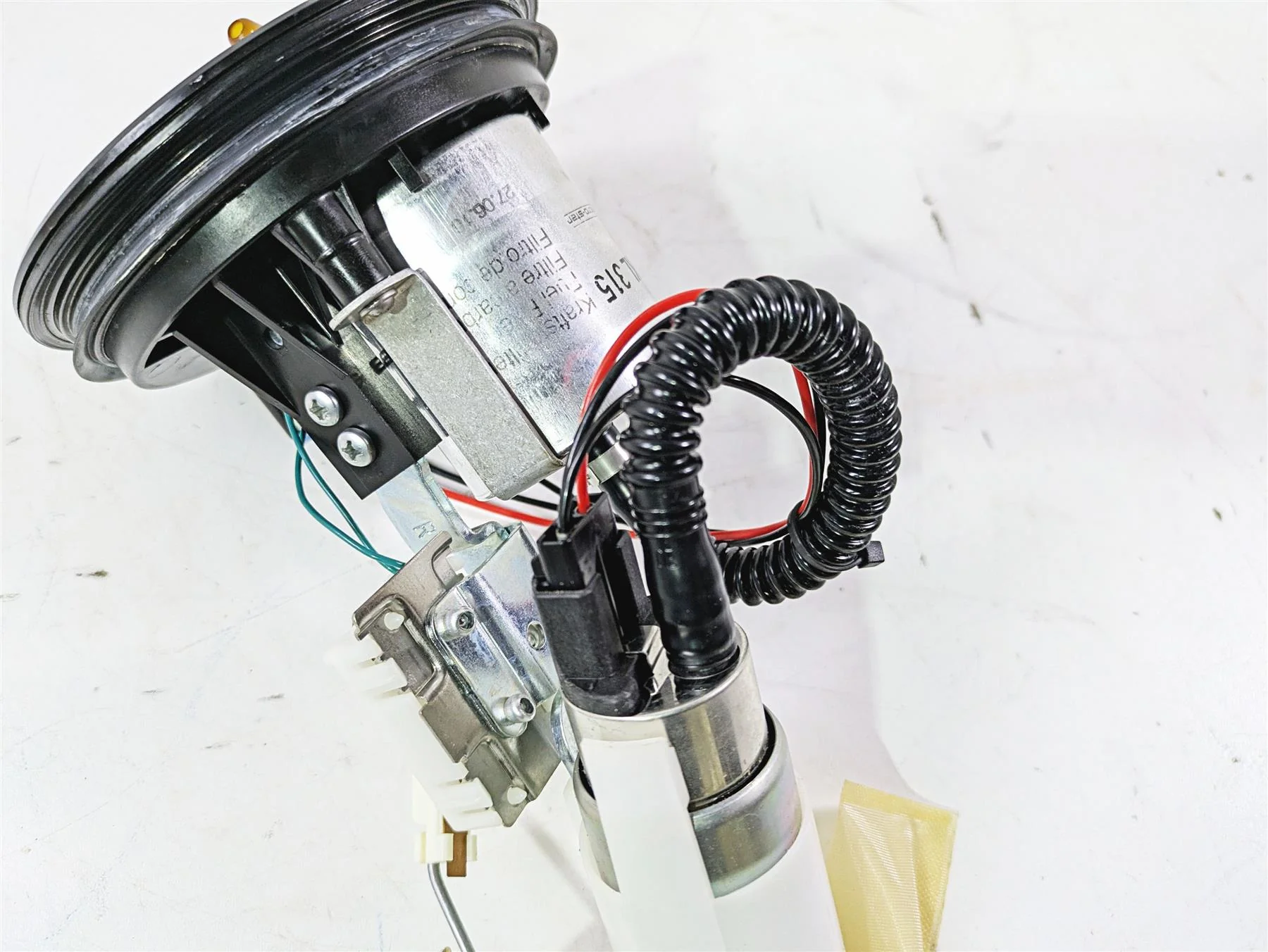 2017 BMW F800GS Adv K75 Fuel Gas Petrol Pump - Tested 16148555171 - Image 8