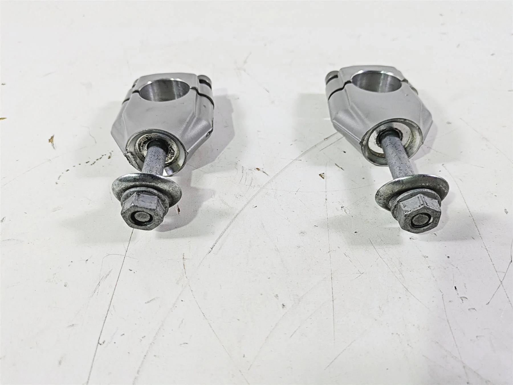 2017 BMW F800GS Adv K75 Handle Bar Riser Holder 31427715491 - Image 5