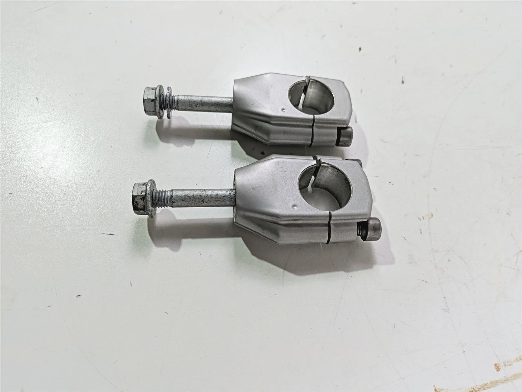 2017 BMW F800GS Adv K75 Handlebar Riser Holder Clamp Set 31427715491 - Image 3